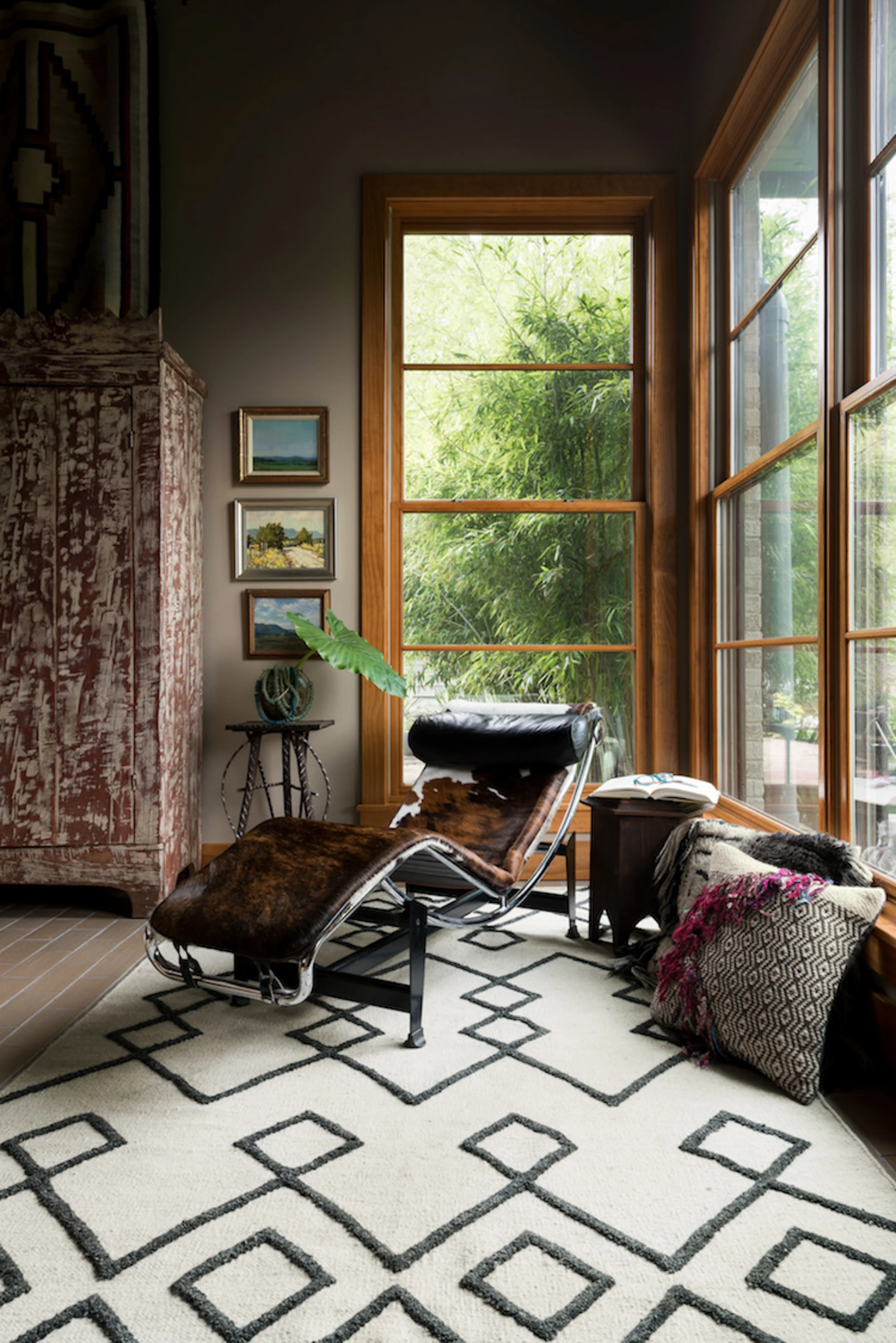 Loloi Rugs Adler Collection Rug in Ivory - 7'9