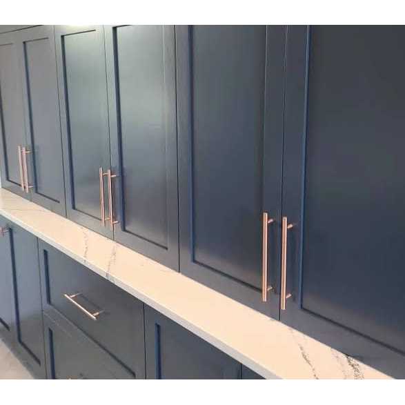 Diversa Antique Copper Euro Style Cabinet Bar Pull - Inhomebuy