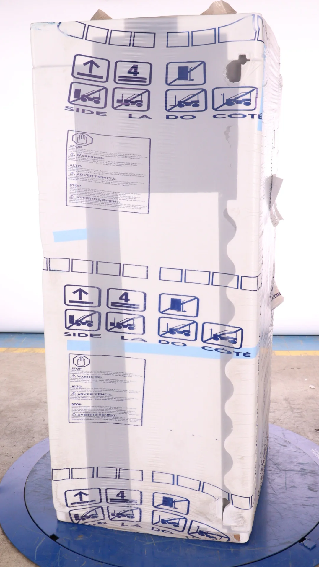 FRIGIDAIRE 36 IN. 22.6 CU FT. STAINLESS STEEL COUNTER-DEPTH FRENCH DOOR REFRIGERATOR - FRFC2323AS - Inhomebuy