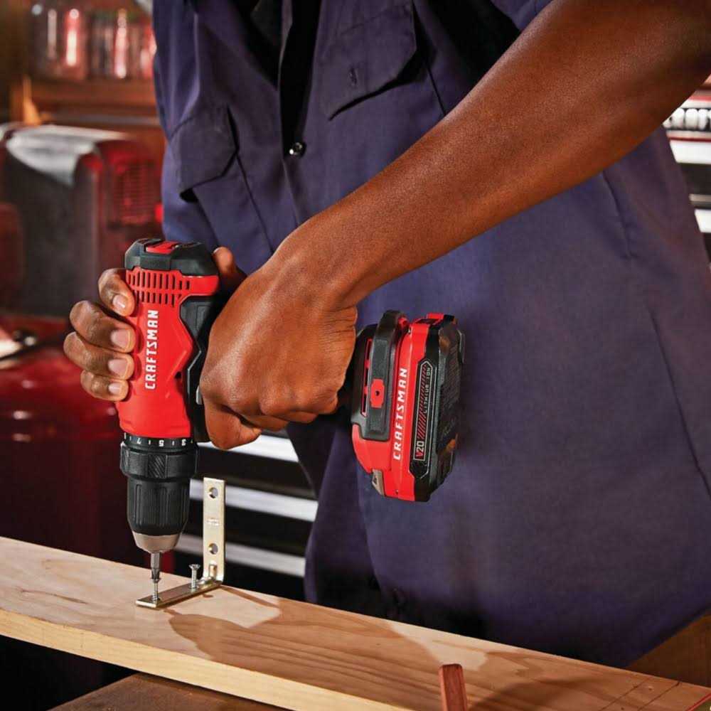 Craftsman V20* Cordless Drill/Driver Kit (CMCD701C2) - Inhomebuy