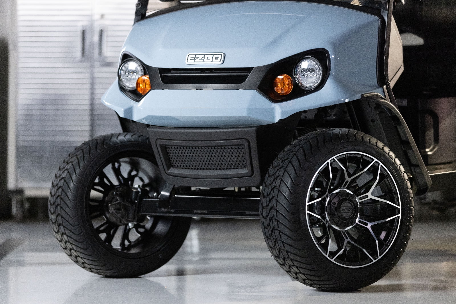 GTW Mamba 225/30-14 21