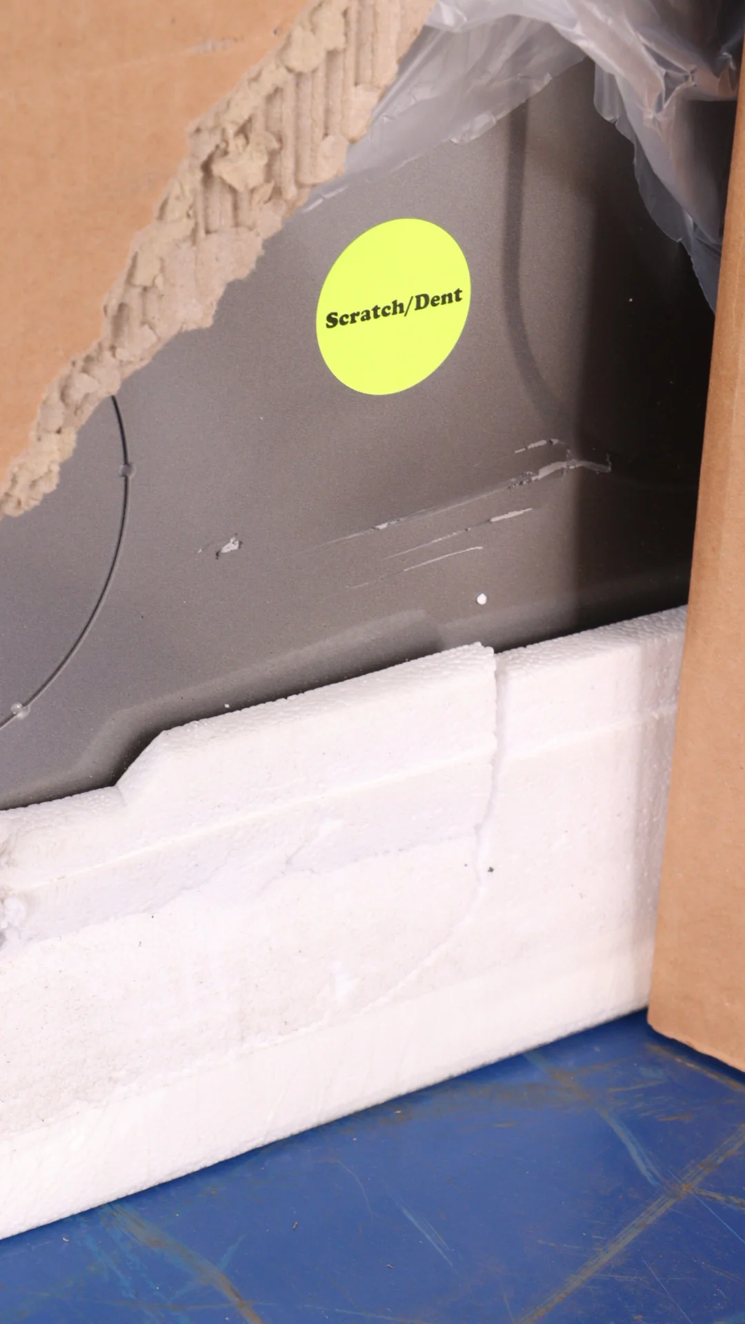 LG 7.4 CU. FT. GRAPHITE STEEL ULTRA LARGE CAPACITY ELECTRIC DRYER WITH SMARTDIAGNOSIS - DLE3400V - Inhomebuy