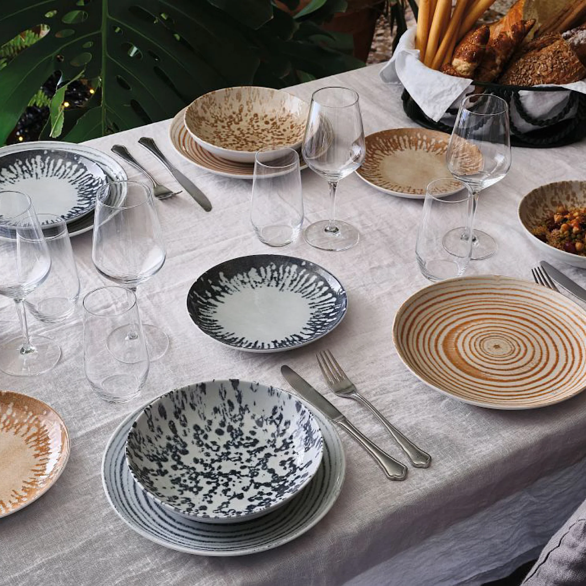 Table Set 18pcs Coupe GOBLIN Italy - Inhomebuy