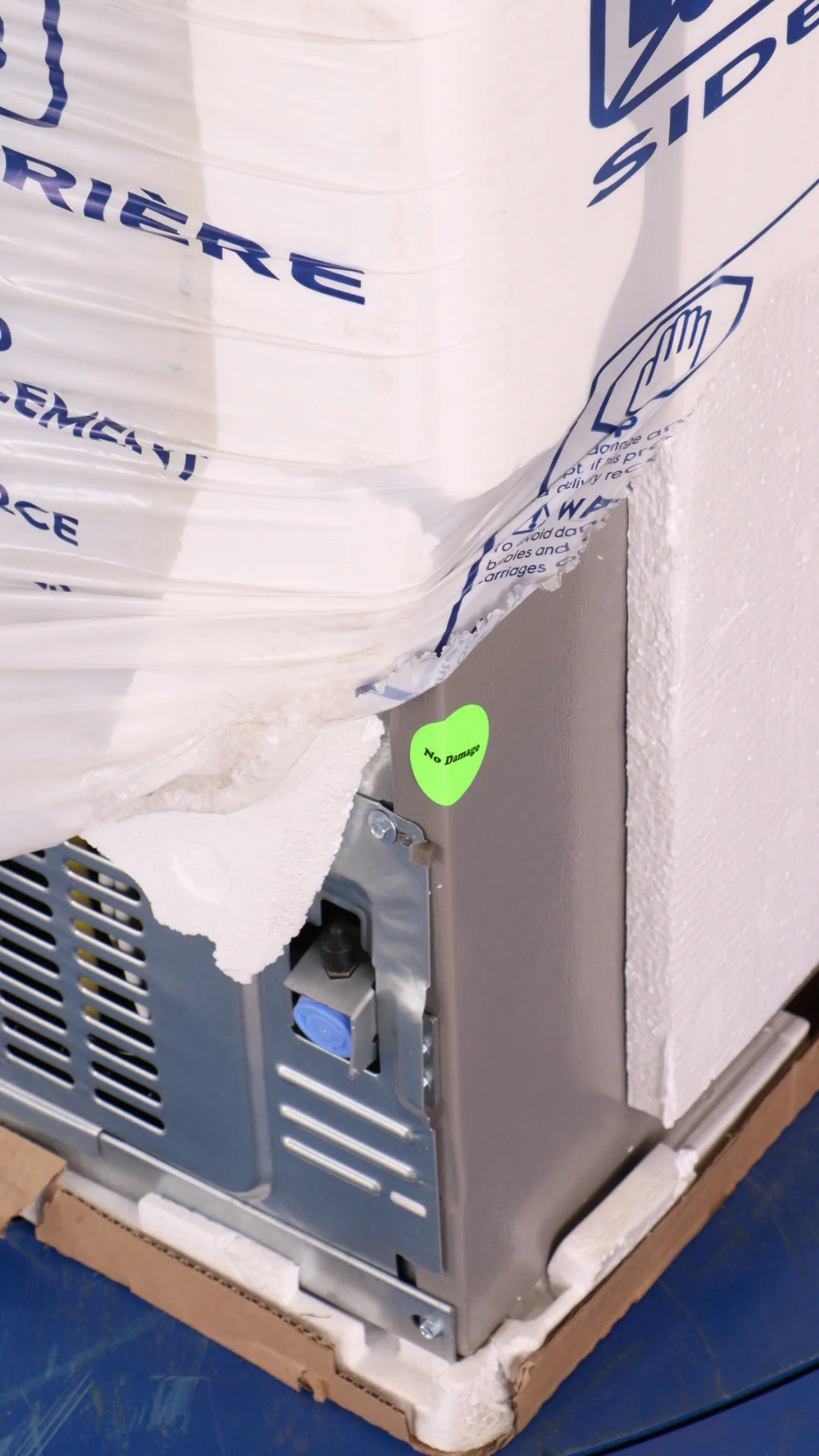 FRIGIDAIRE GALLERY 36 IN 22.6 CU FT. COUNTER-DEPTH FRENCH DOOR REFRIGERATOR WITH AUTO-CLOSE DOORS - - Inhomebuy