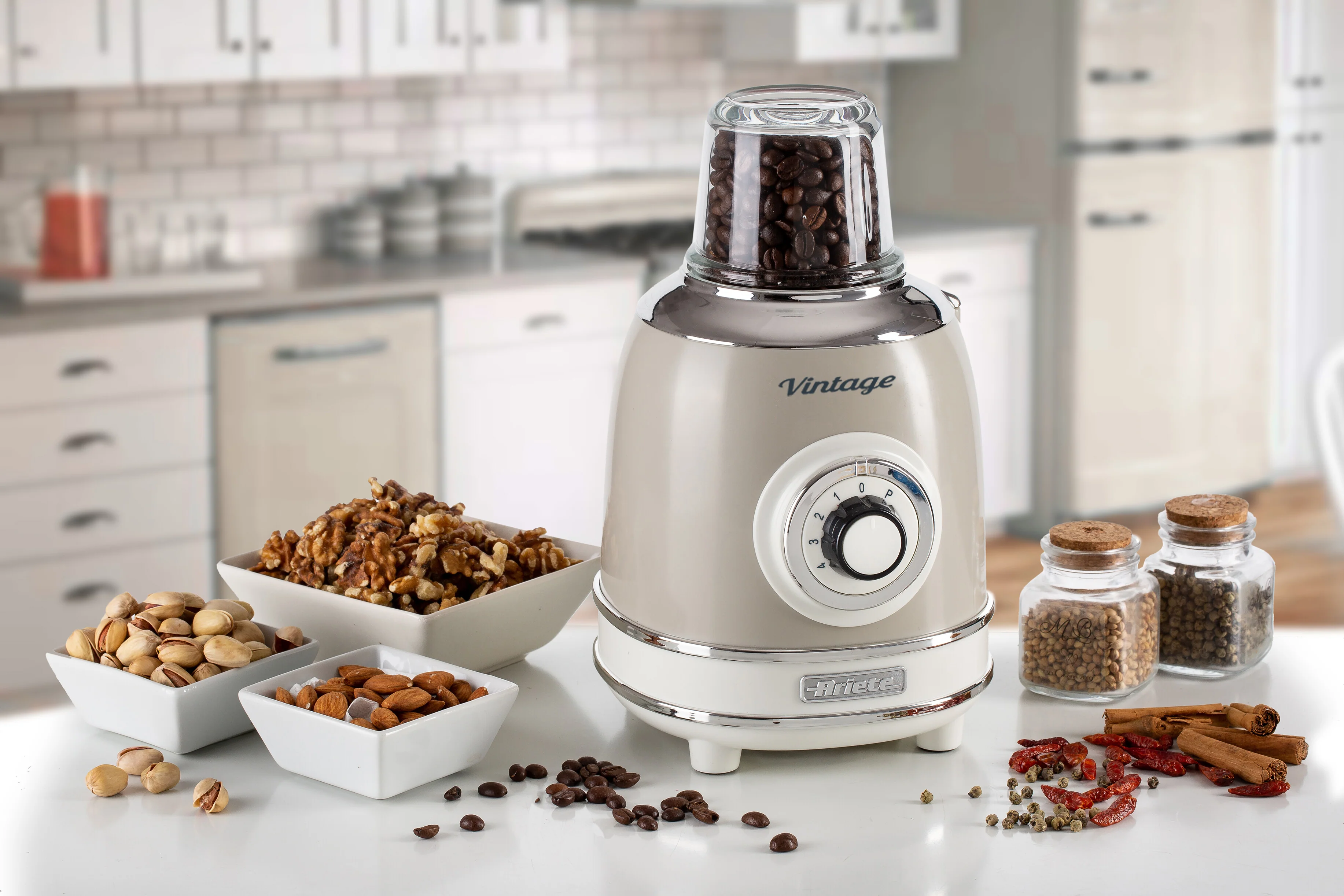 Vintage Blender With Glass Cup Beige 1000W - Inhomebuy