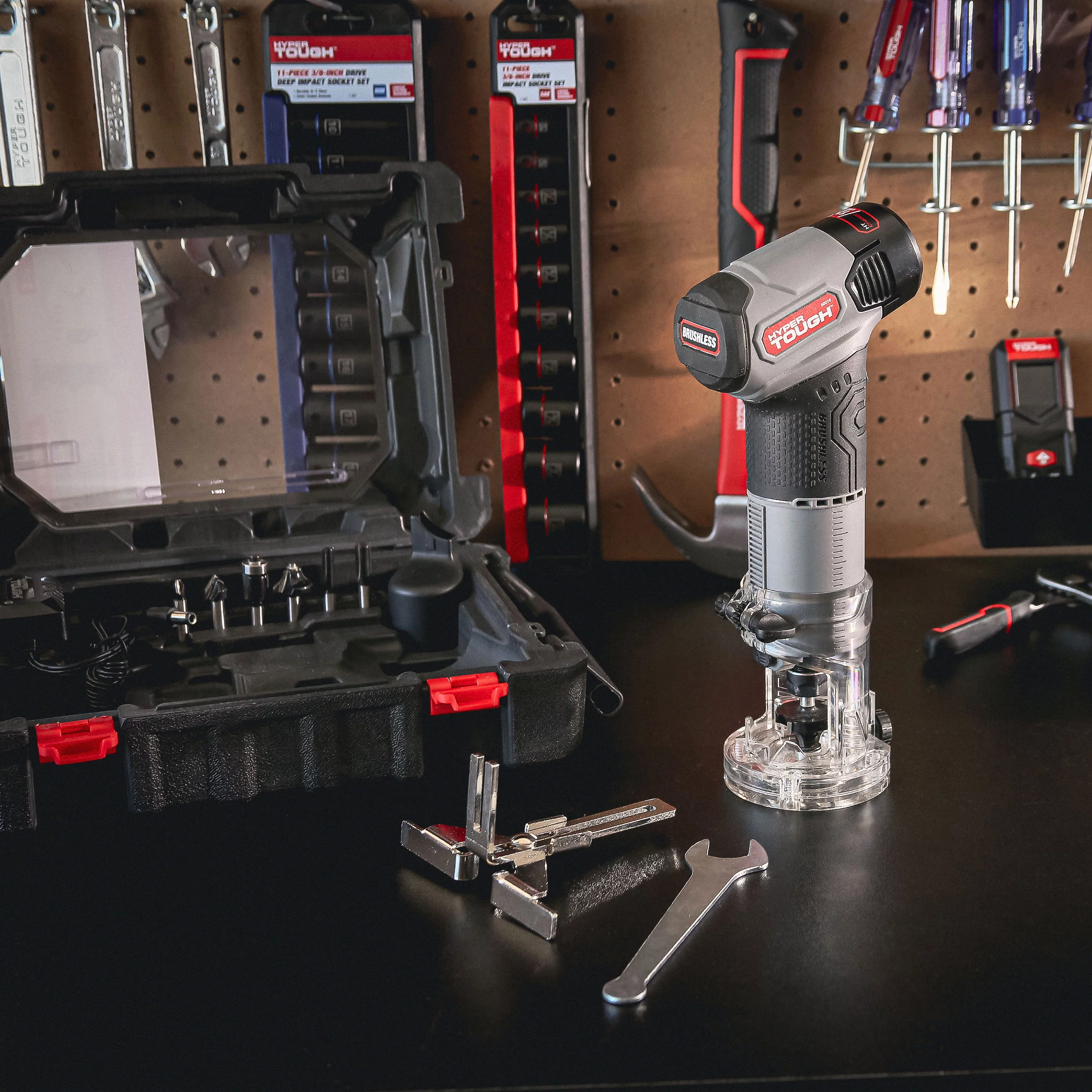 Hyper Tough 12V Max Lithium-Ion Brushless Palm Edge Router with 1.5Ah Battery and Charger, 80016 - Inhomebuy