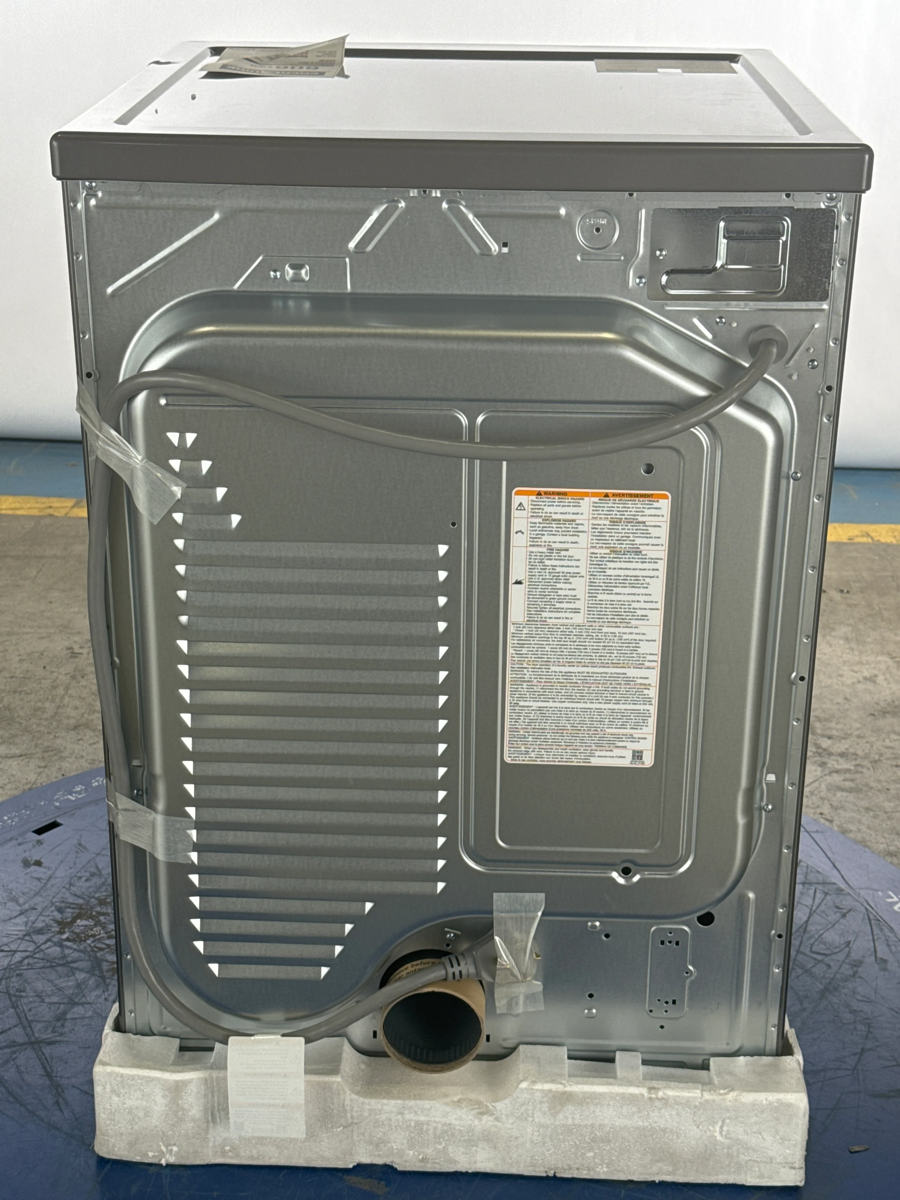 LG 7.4 CU. FT. GRAPHITE STEEL ULTRA LARGE CAPACITY ELECTRIC DRYER WITH SMARTDIAGNOSIS - DLE3400V - Inhomebuy