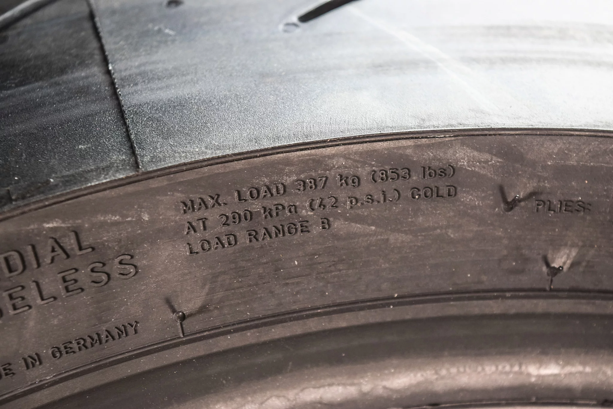 Pirelli Diablo Rosso IV Street Sport 120/70ZR17 58W TL Front Motorcycle Tire 120/70-17 Rosso 4 - Inhomebuy