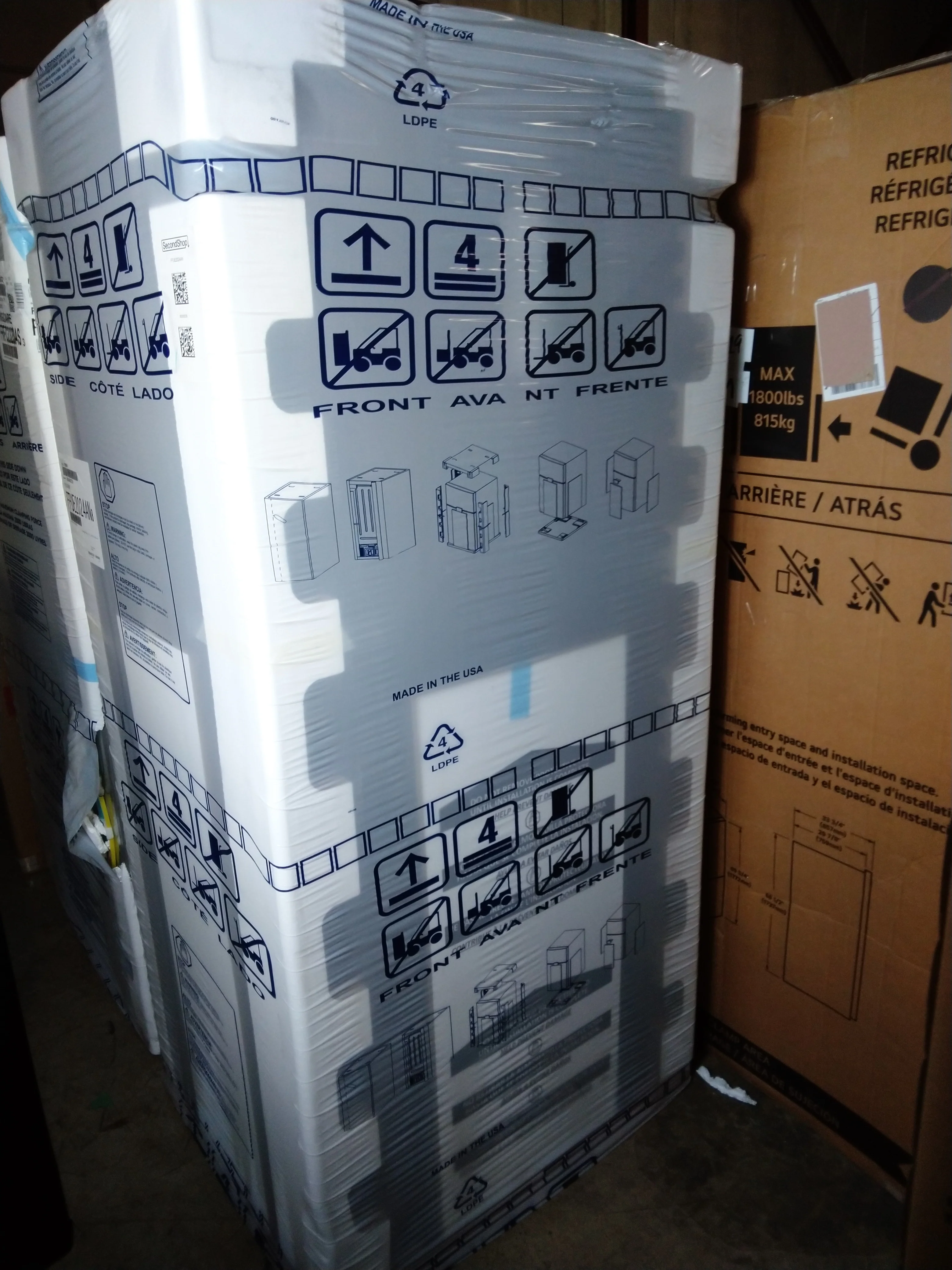 FRIGIDAIRE 20 CU FT. UPRIGHT FREEZER WITH AUTO-CLOSE DOORS - FFUE2024AN - Inhomebuy