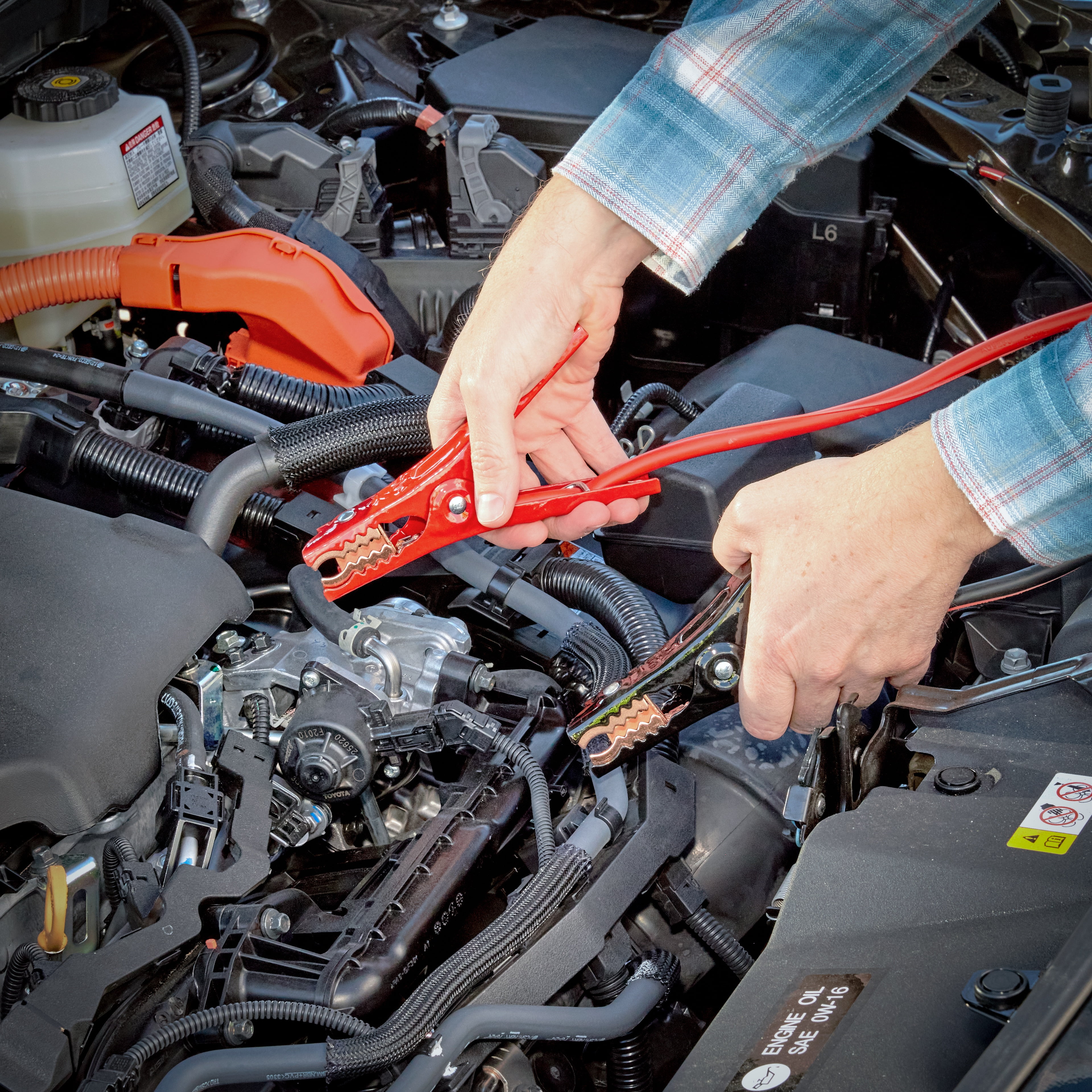 EverStart Maxx 4-Gauge Professional Grade 20-Foot Booster Cables - Inhomebuy