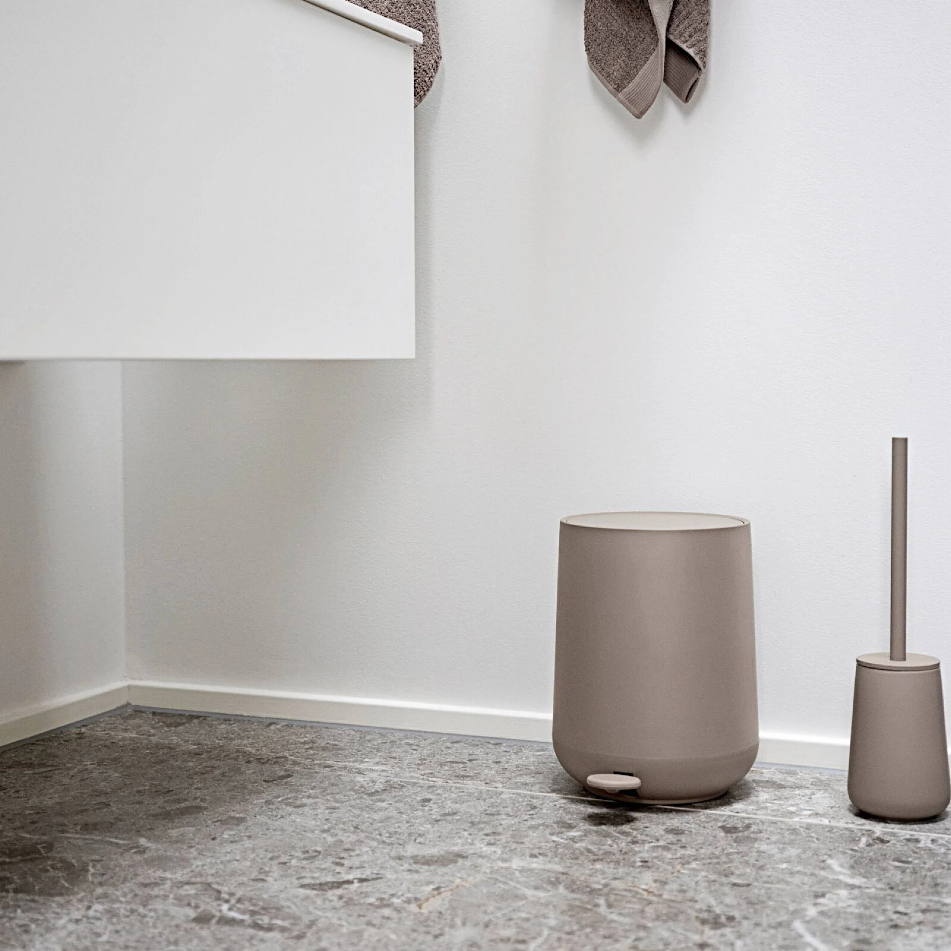 Pedal Bin Nova Taupe 3L - Inhomebuy