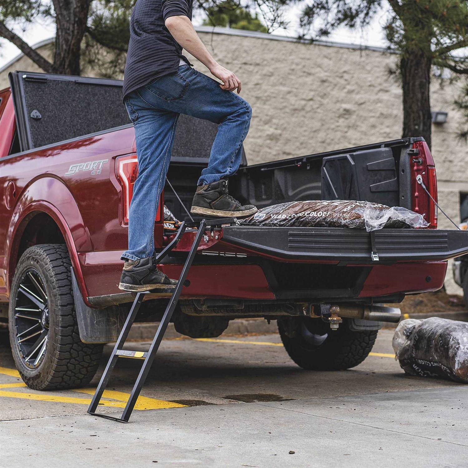 Traxion Tailgate Ladder - Inhomebuy