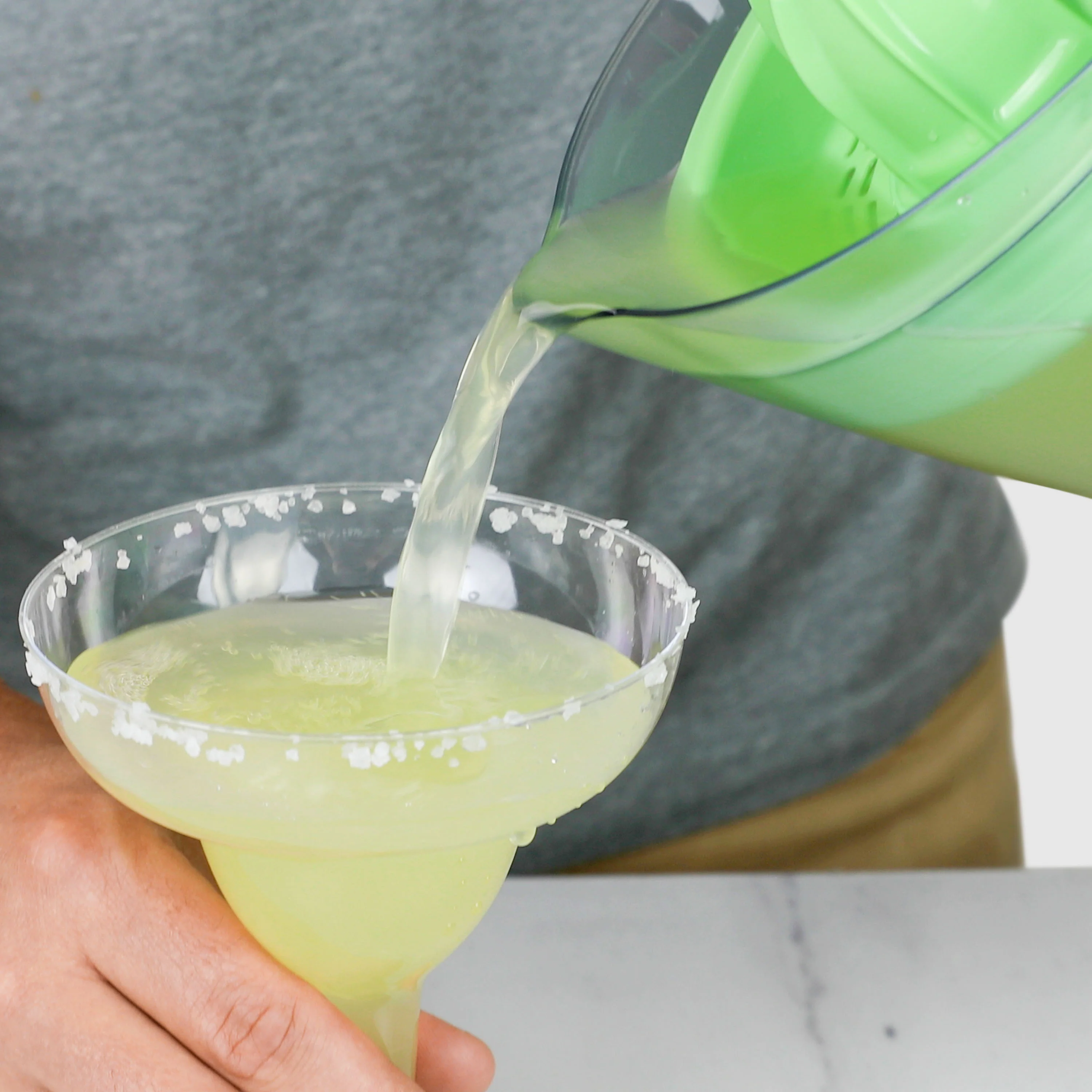 Taco Tuesday Electric Lime Juicer & Margarita Kit - Inhomebuy