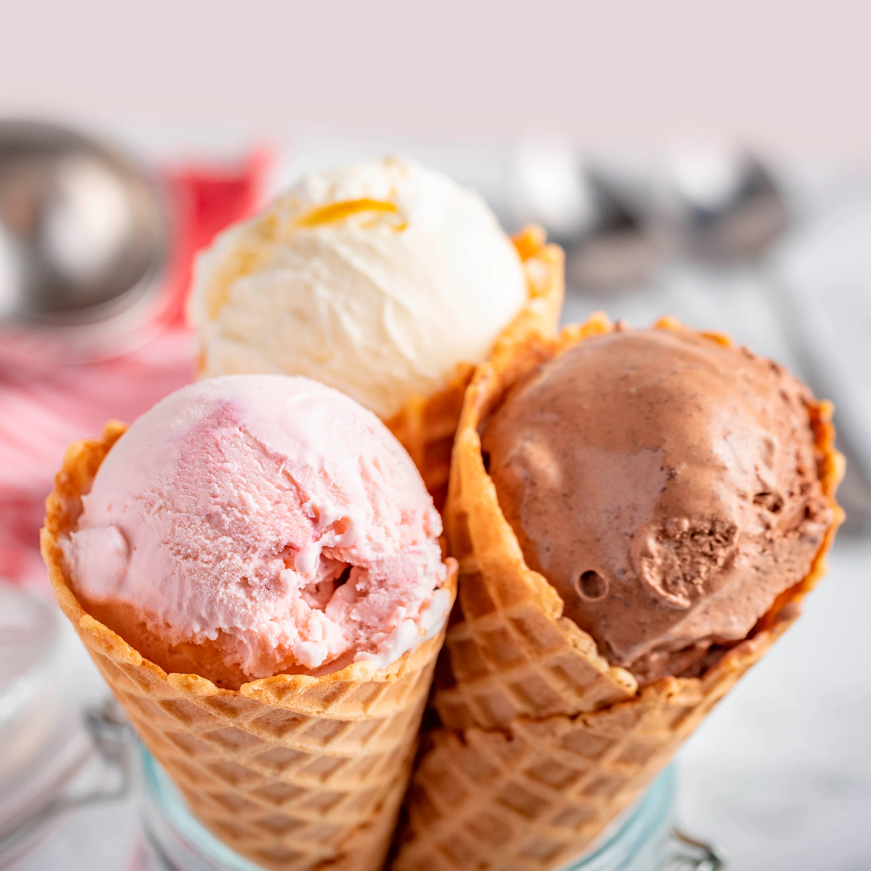 6-Quart Wood Bucket Electric Ice Cream Maker - Inhomebuy