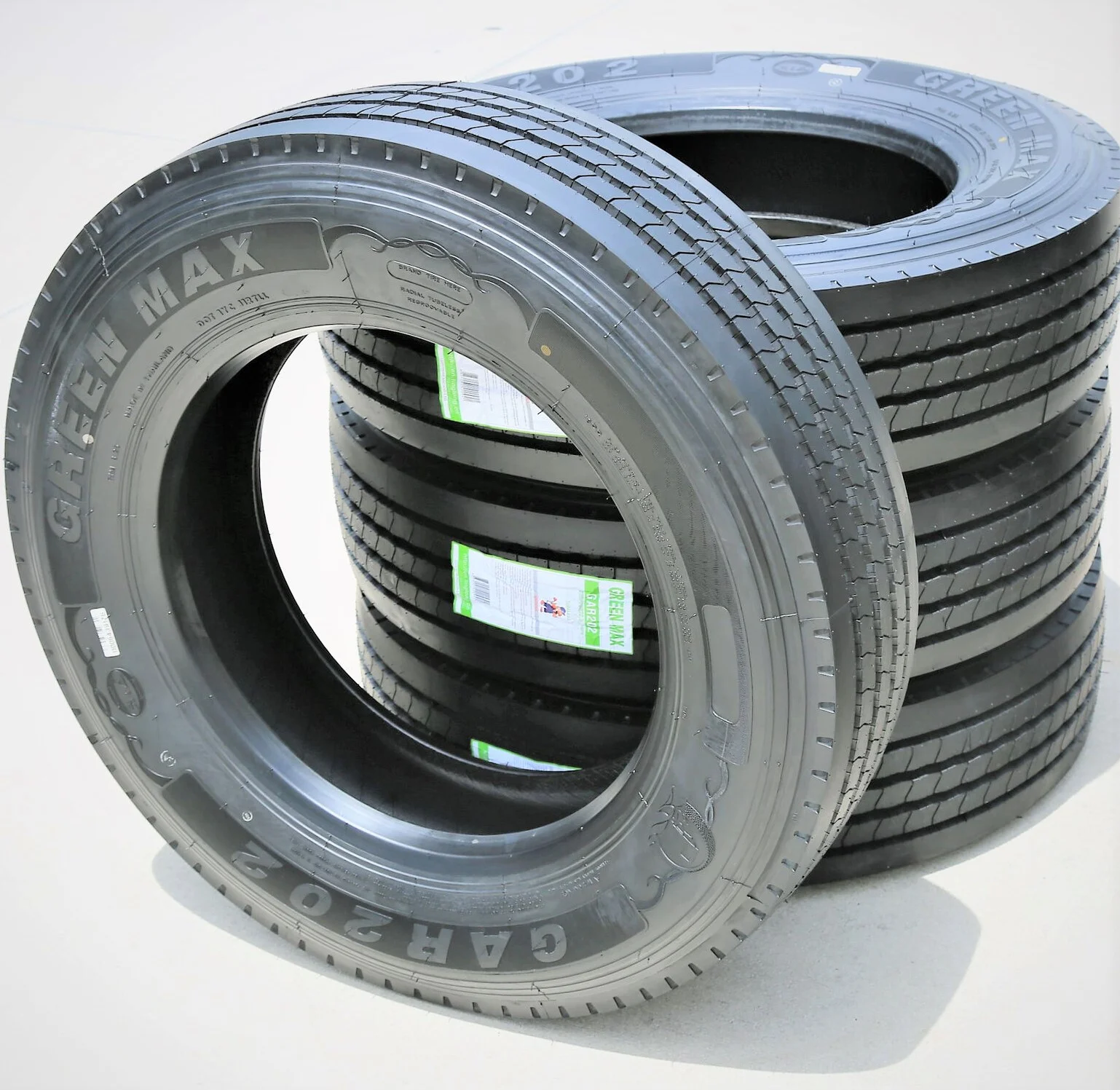 Green Max GAR202 225/70R19.5 Load G 14 Ply All Position Commercial Tire - Inhomebuy