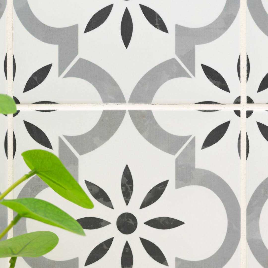 MSI Aria Bianco 24 in. Polished Porcelain Floor and Wall Tile - Inhomebuy