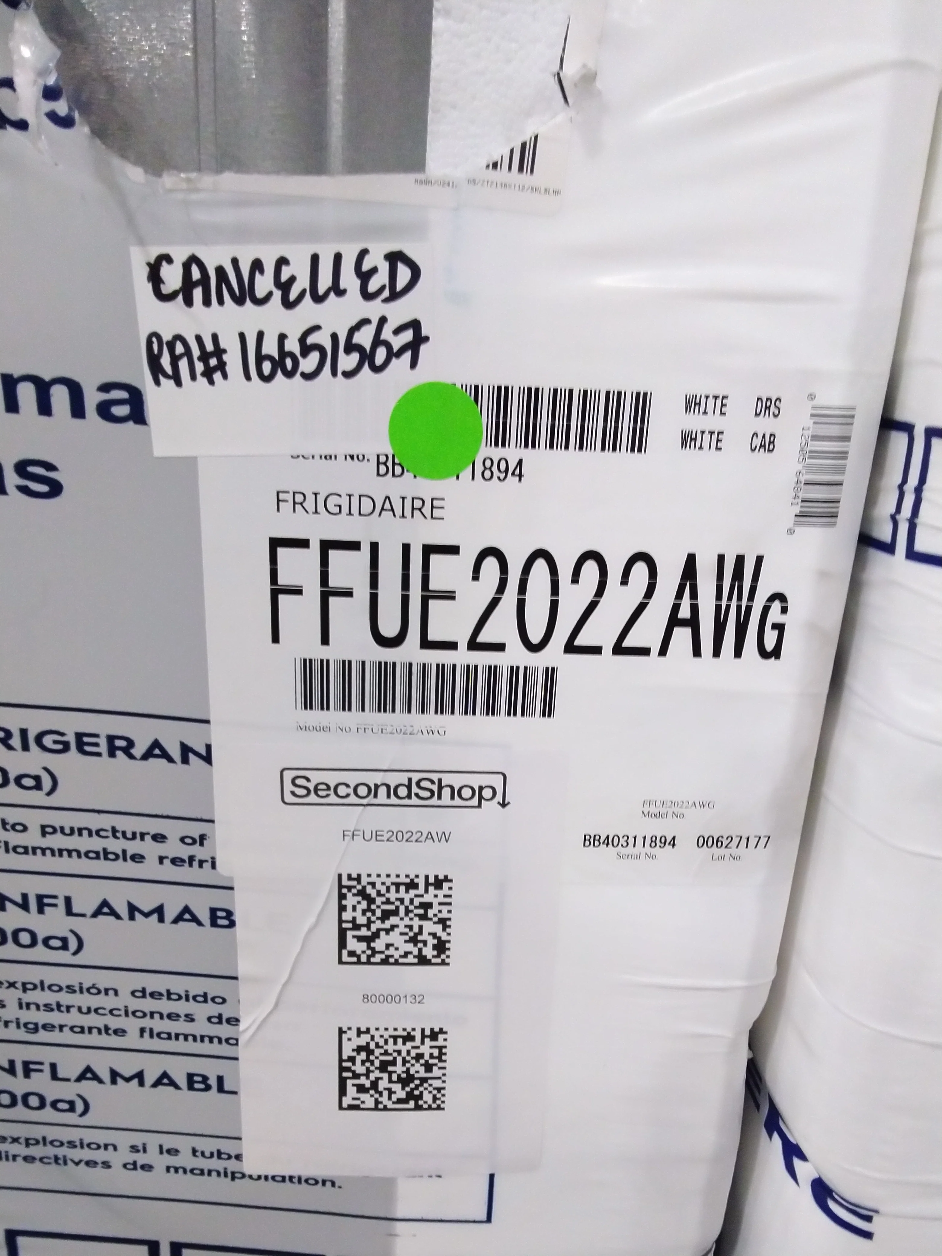 FRIGIDAIRE 20 CU FT. WHITE UPRIGHT FREEZER WITH AUTO-CLOSE DOORS - FFUE2022AW - Inhomebuy