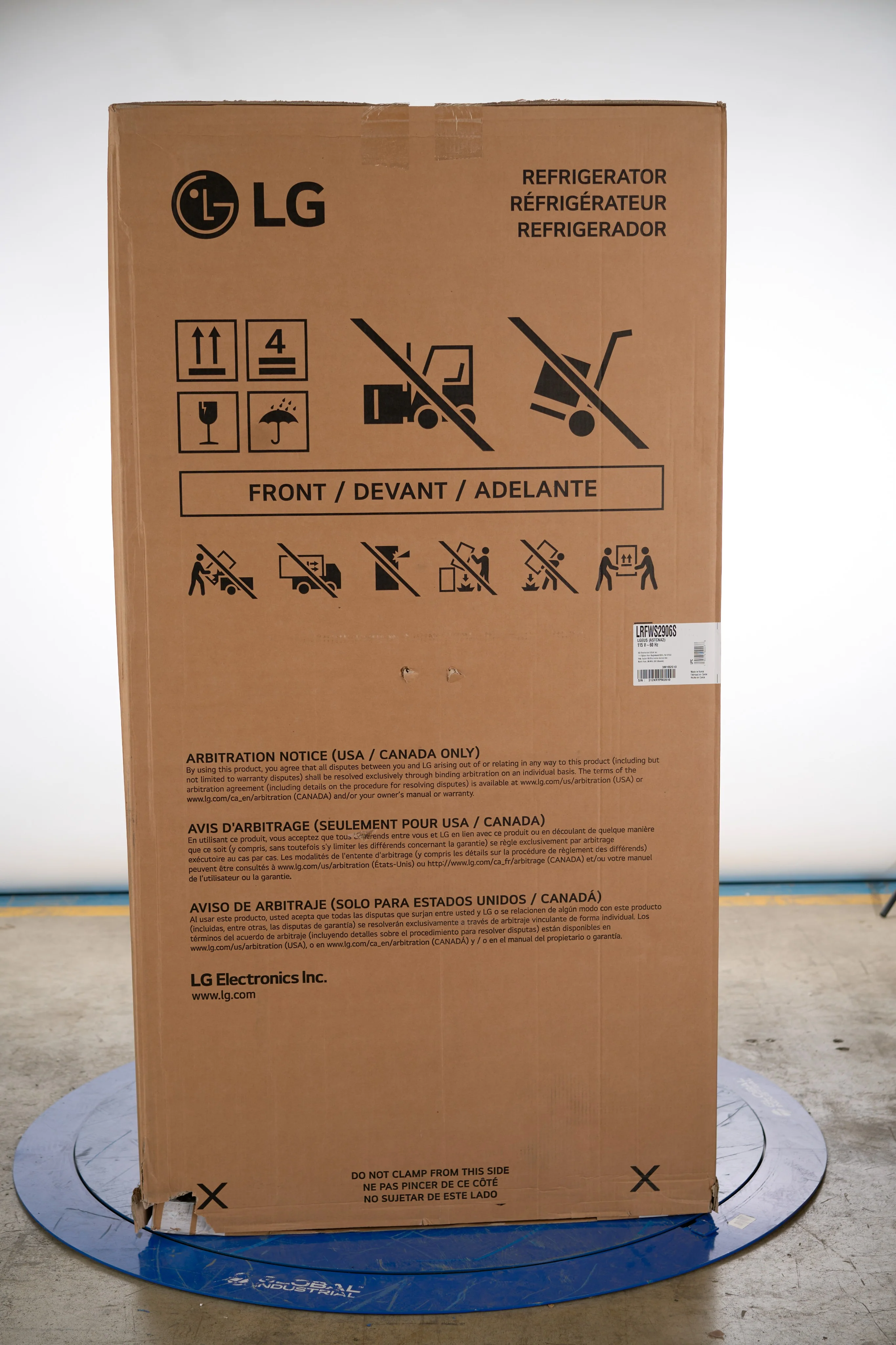 LG 36 IN. 29 CU. FT. SMUDGE-RESISTANT STAINLESS STEEL FRENCH DOOR WITH SLIM DESIGN EXTERNAL WATER DI - Inhomebuy