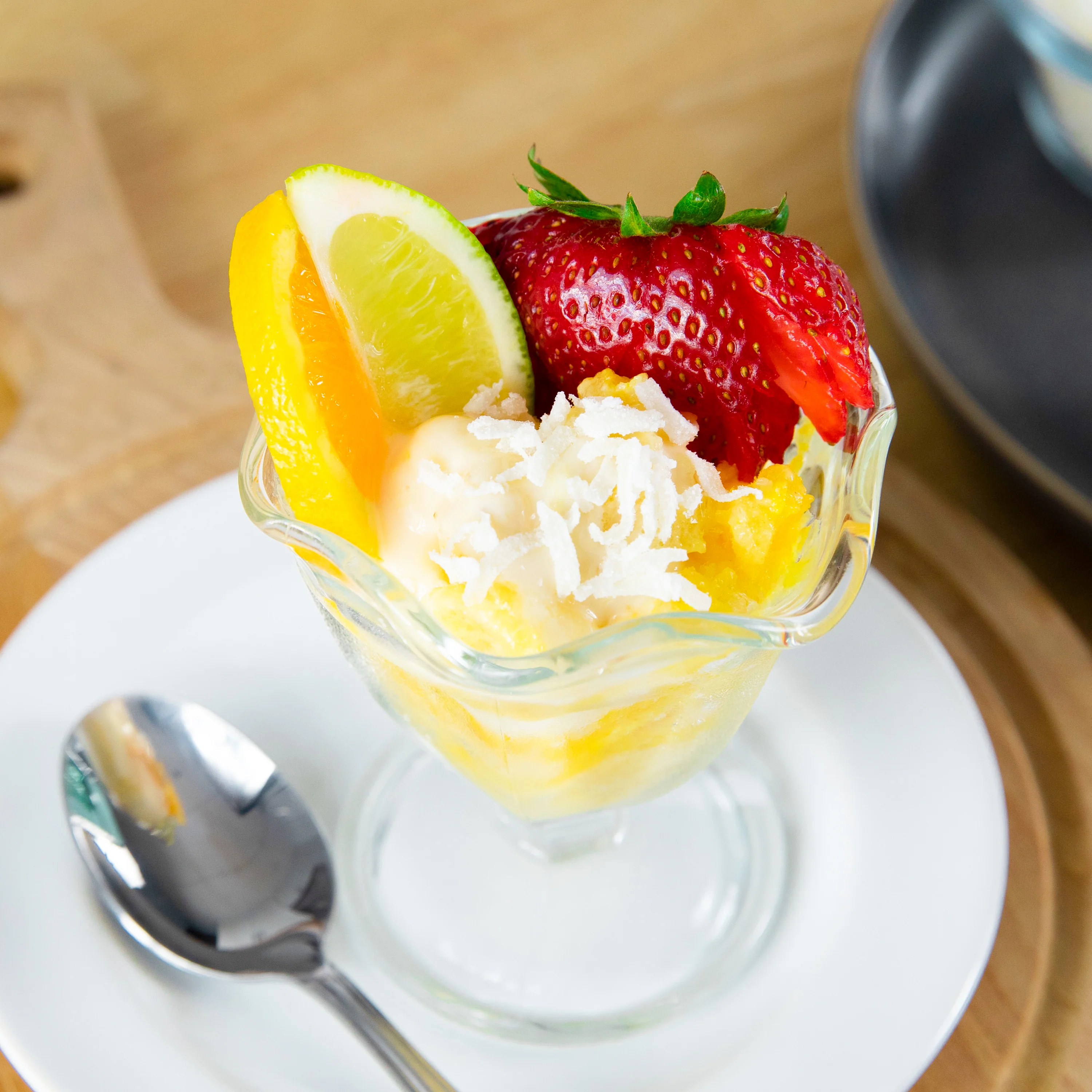 Classic Retro Ice & Frozen Fruit Ice Shaver - Inhomebuy