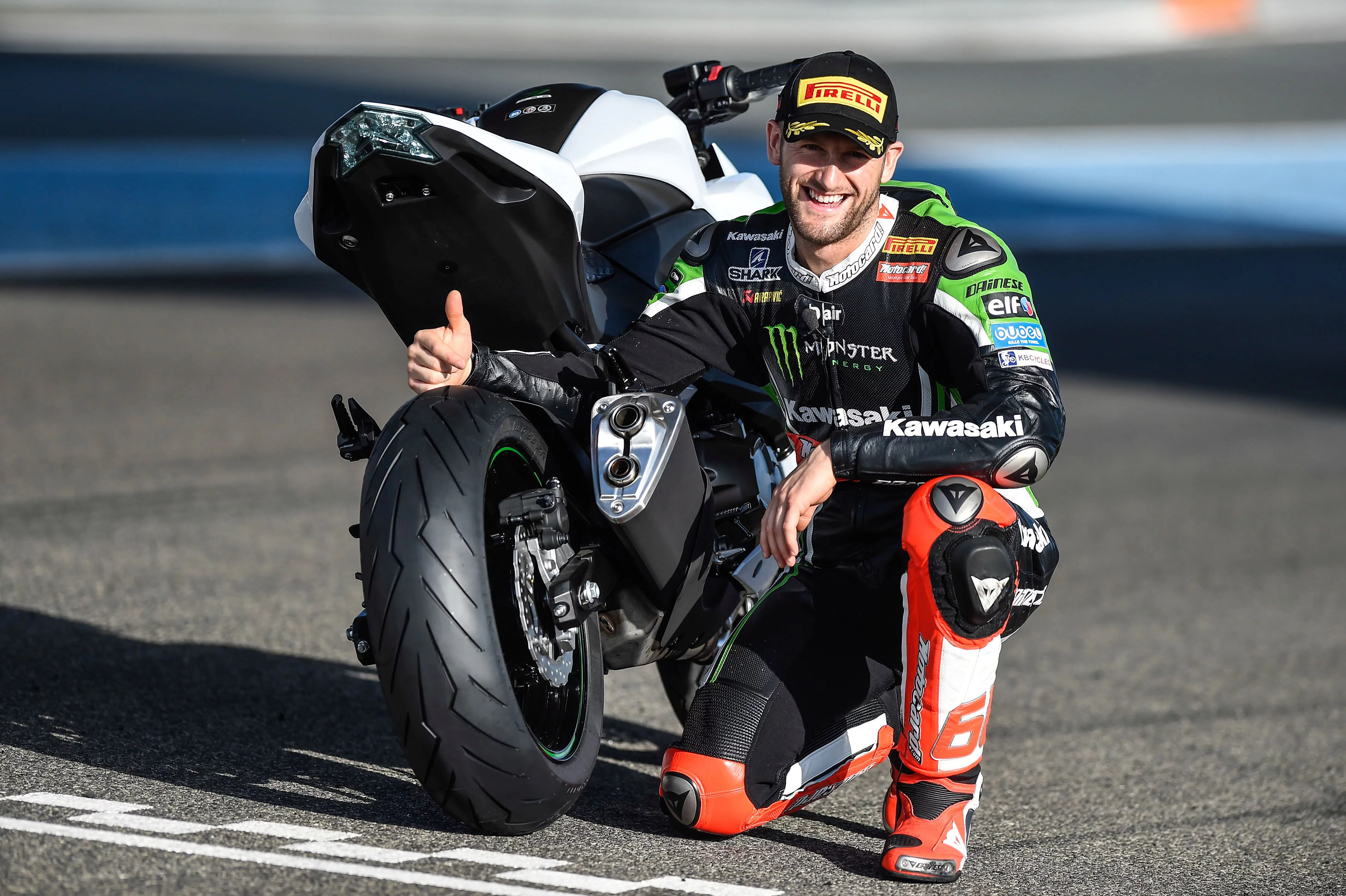 Pirelli Diablo Rosso III 190/55 ZR17 Rear Motorcycle Tire - Inhomebuy