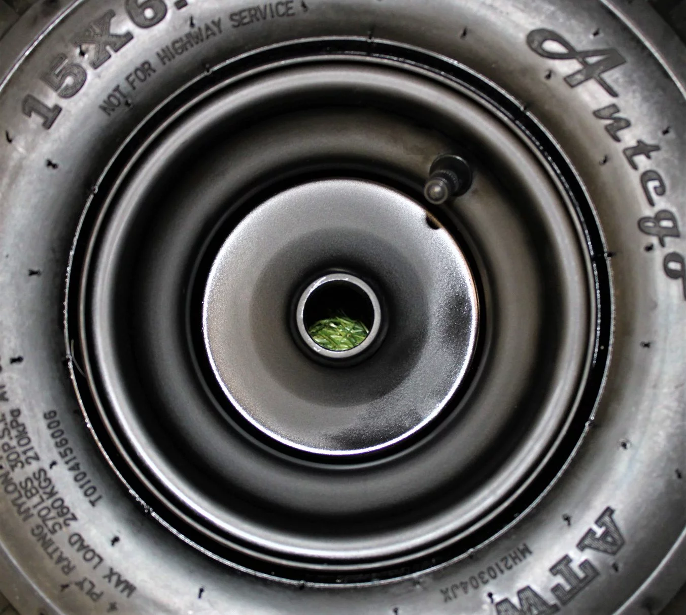 Antego Tire and Wheel (Set of 2) Matte Black Universal Fit 15x6.00-6 Tires & Wheels 4 Ply for Lawn & Garden Mower Turf Tires .75