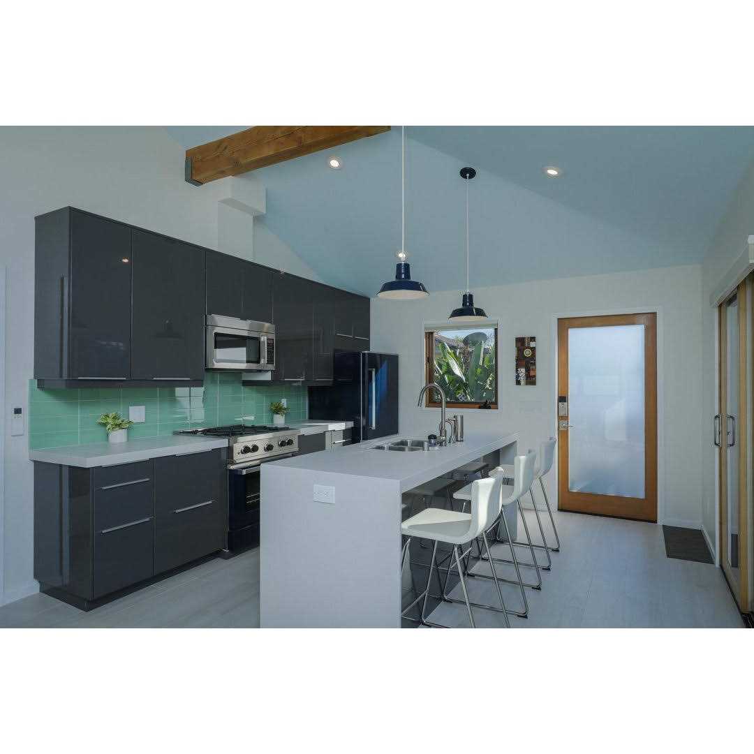 Xenon 4 x 12 Glass Mosaic Tile CNK Tile - Inhomebuy