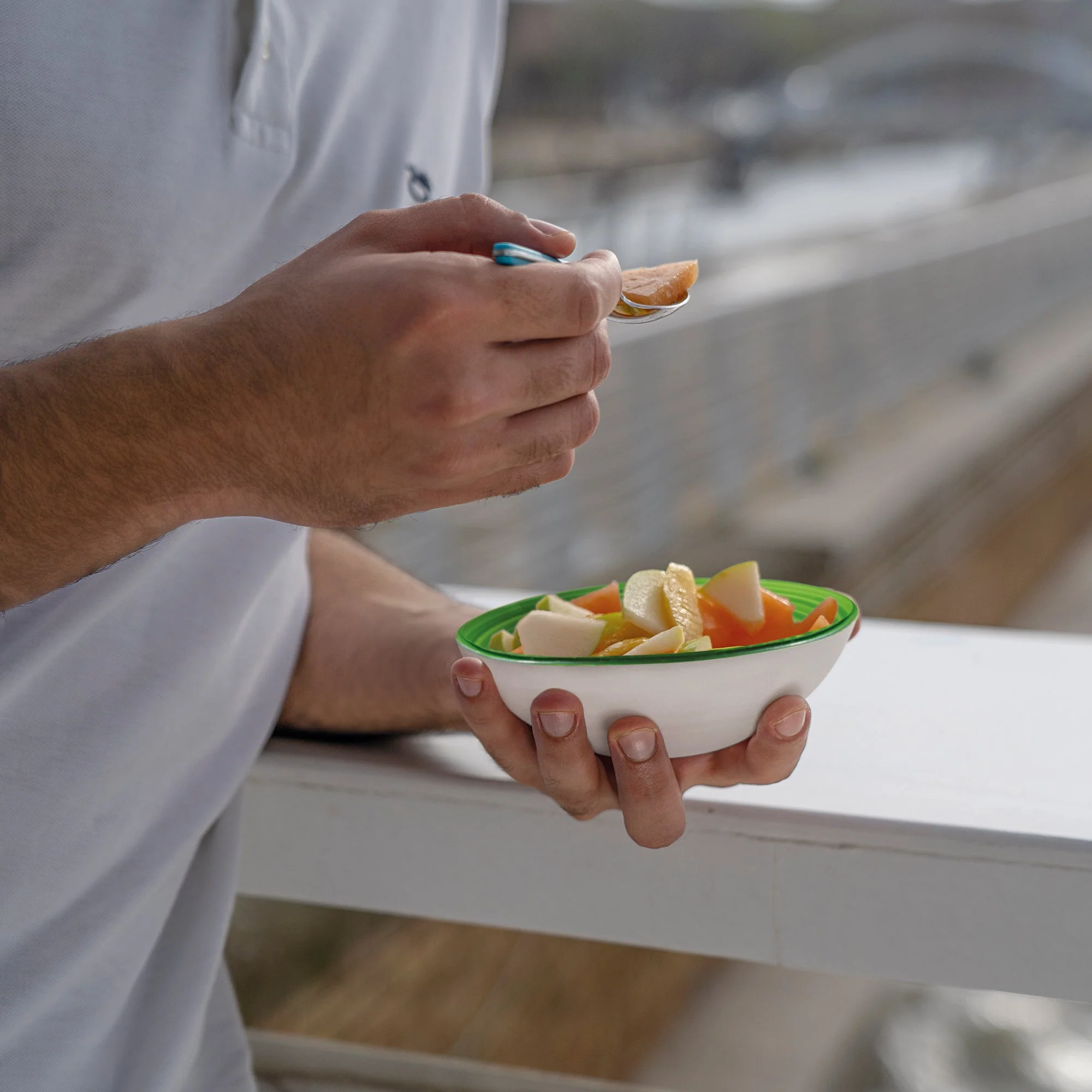 S Bowl Twist Pale Blue - Inhomebuy