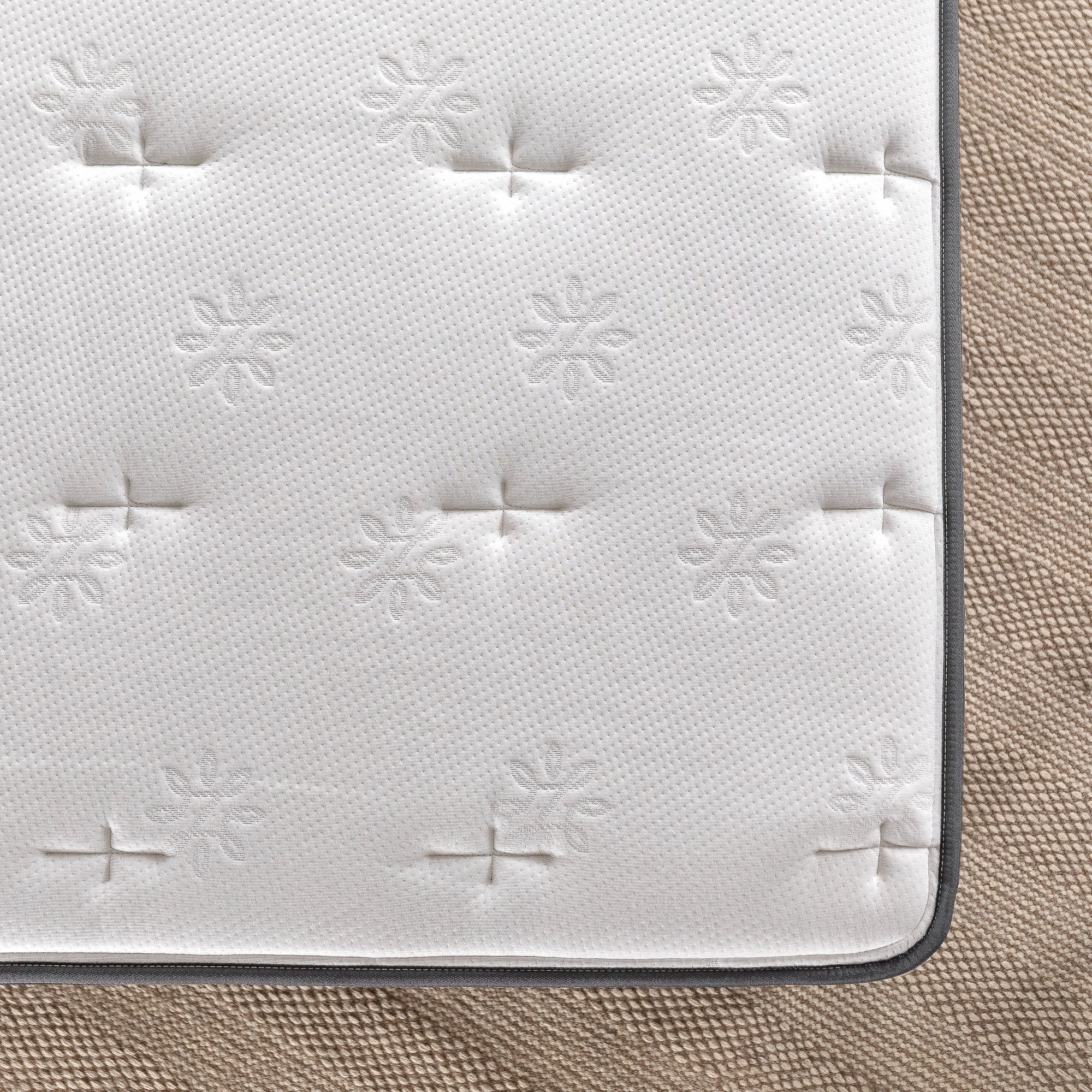 Zinus Cool Touch Comfort 8