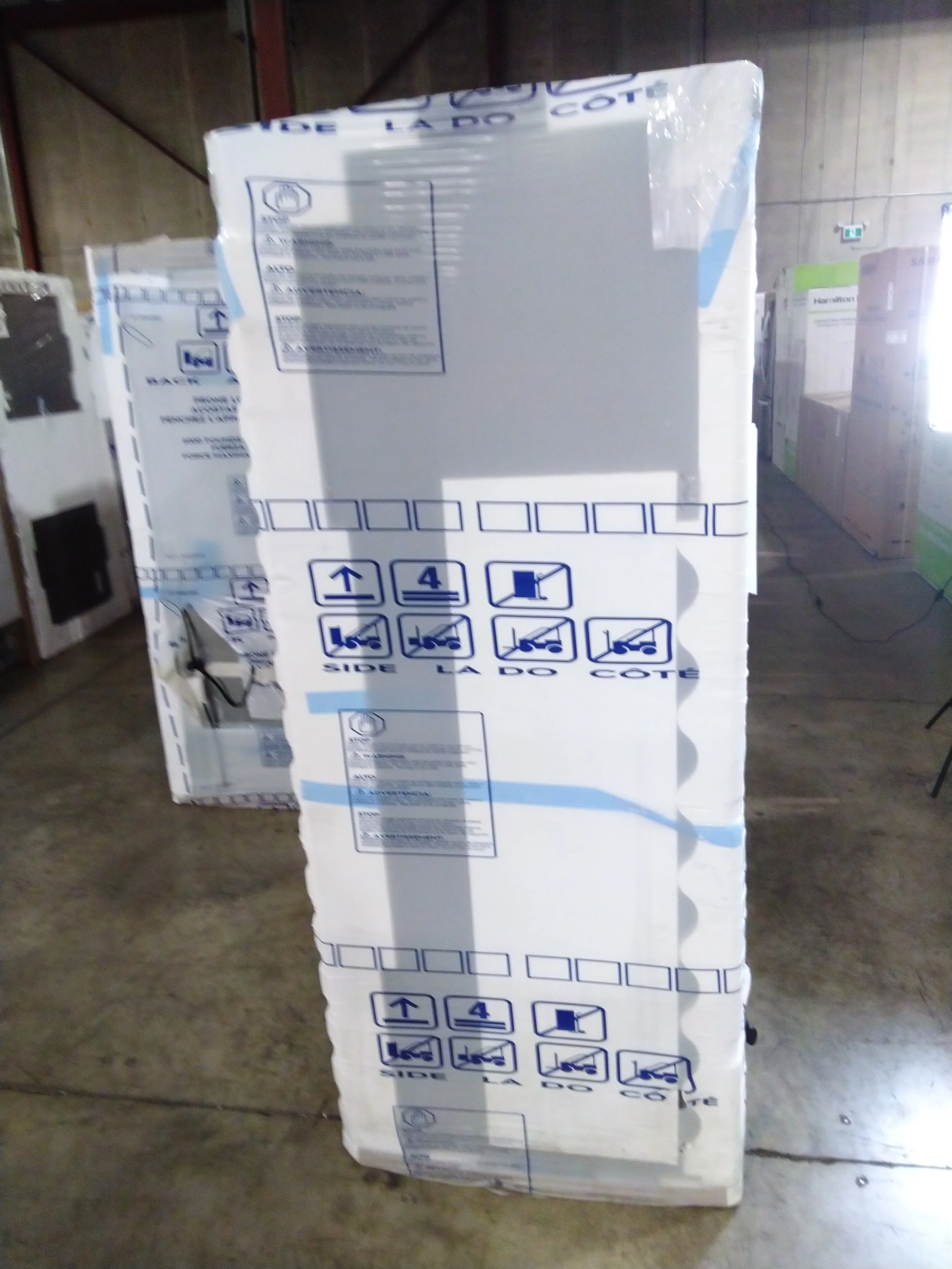 FRIGIDAIRE PROFESSIONAL 36 IN. 22.3 CU. FT. STAINLESS STEEL COUNTER DEPTH SIDE-BY-SIDE REFRIGERATOR - Inhomebuy