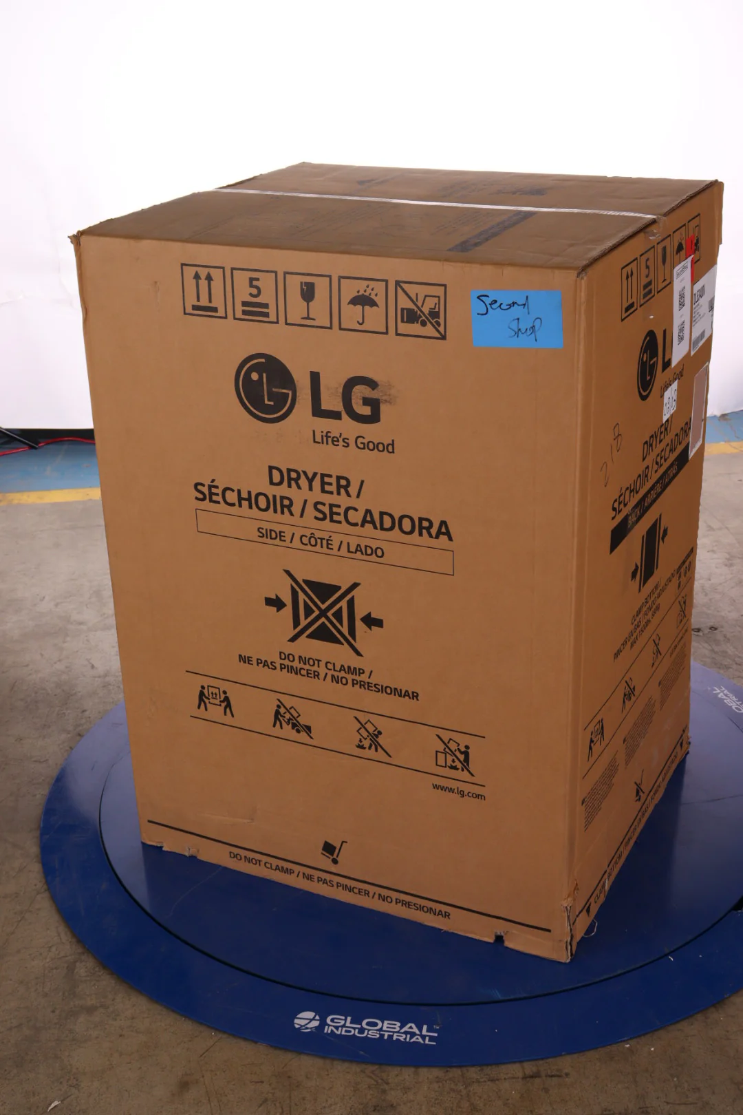 LG 7.4 CU. FT. GRAPHITE STEEL ULTRA LARGE CAPACITY ELECTRIC DRYER WITH SMARTDIAGNOSIS - DLE3400V - Inhomebuy