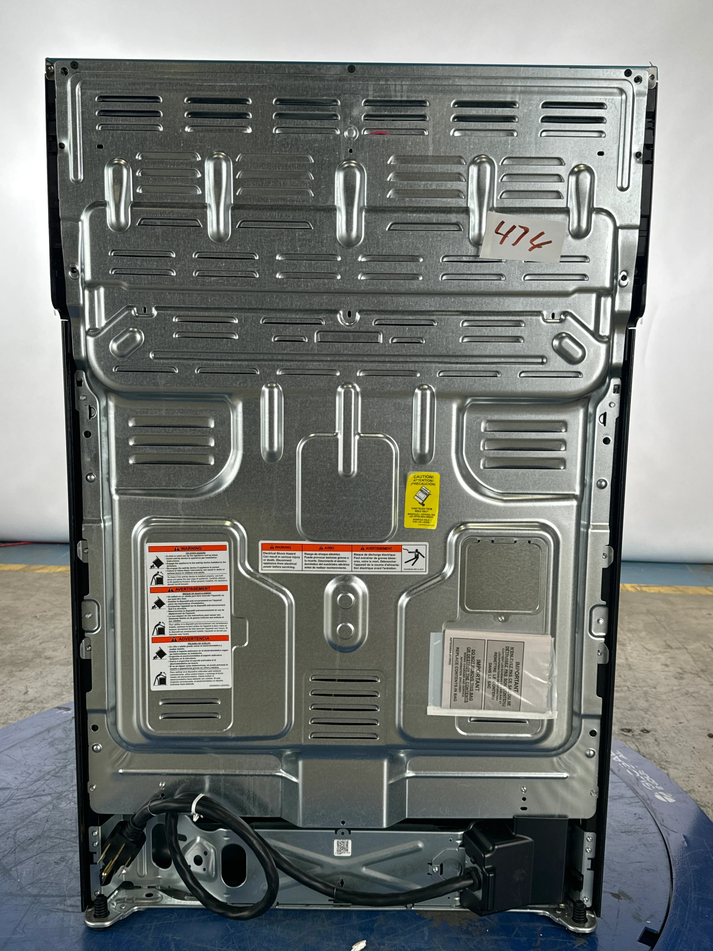 FRIGIDAIRE 30 IN 5.3 CU FT. ELECTRIC FREESTANDING RANGE WITH EVENTEMP COOKTOP - FCRE306CAS - Inhomebuy