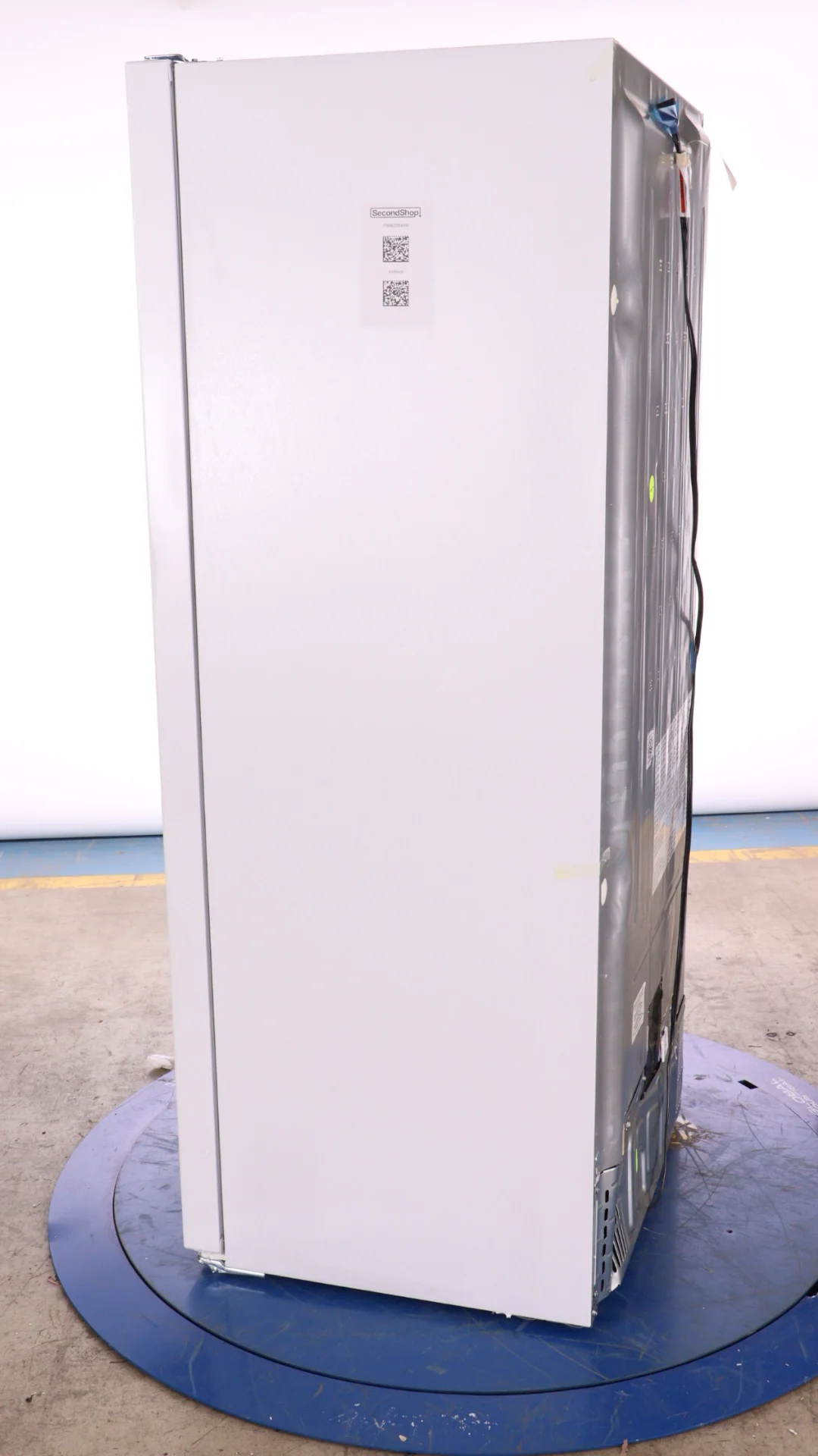 FRIGIDAIRE 20 CU FT. WHITE SINGLE-DOOR REFRIGERATOR WITH EVENTEMP COOLING SYSTEM - FRAE2024AW - Inhomebuy