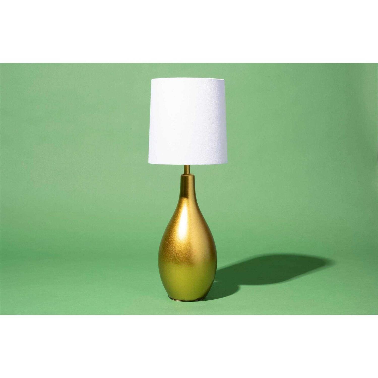 Delta 2 fl oz Ceramcoat Luxe Metallic Paint - Inhomebuy