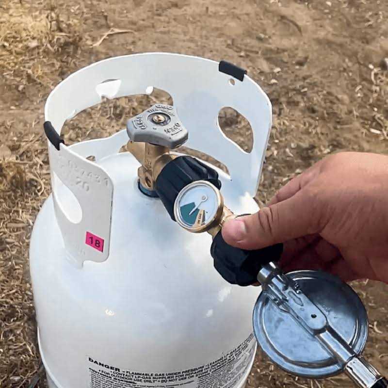 Flame King Propane Cylinder Base Stabilizer YSNPBS - Inhomebuy