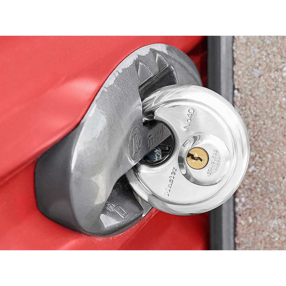 Master Lock Covered Padlock 131D - Inhomebuy