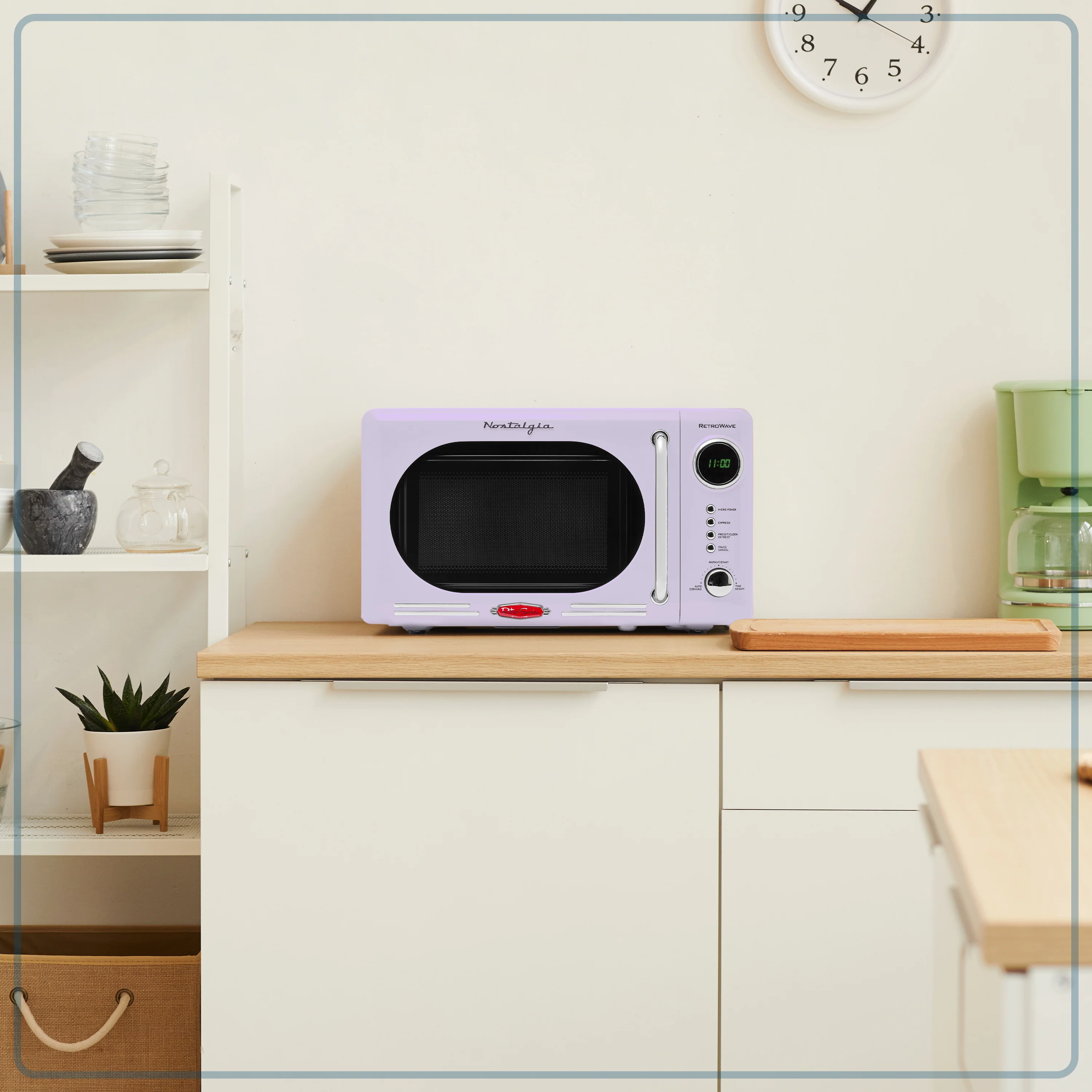 Retro 0.7 Cubic Foot 700-Watt Countertop Microwave Oven - Lavender - Inhomebuy