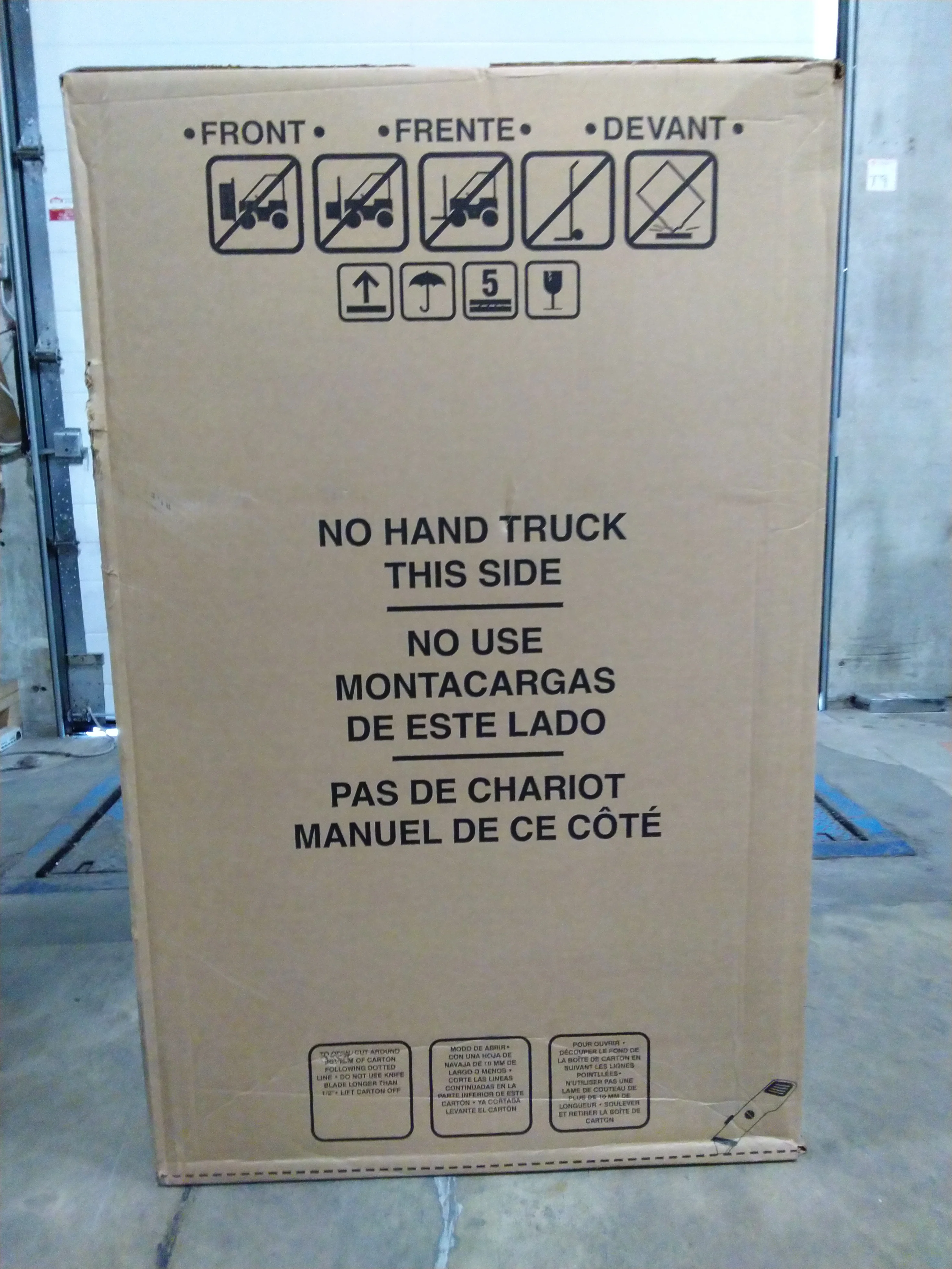 FRIGIDAIRE GALLERY 30 IN 5.3 CU FT. STAINLESS STEEL ELECTRIC 5-BURNER RANGE WITH TOTAL CONVECTION - - Inhomebuy