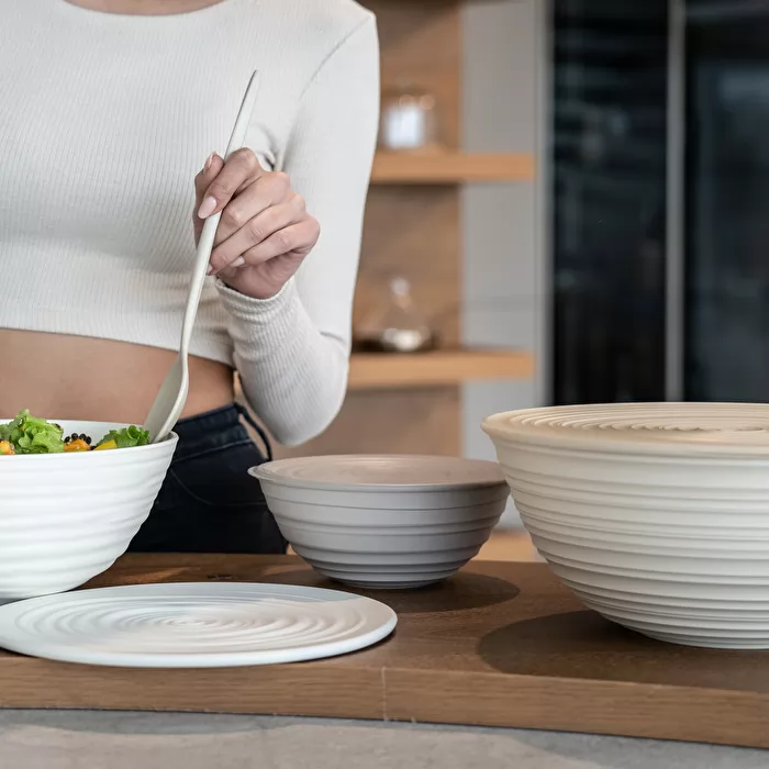 M Bowl With Lid Taupe - Inhomebuy