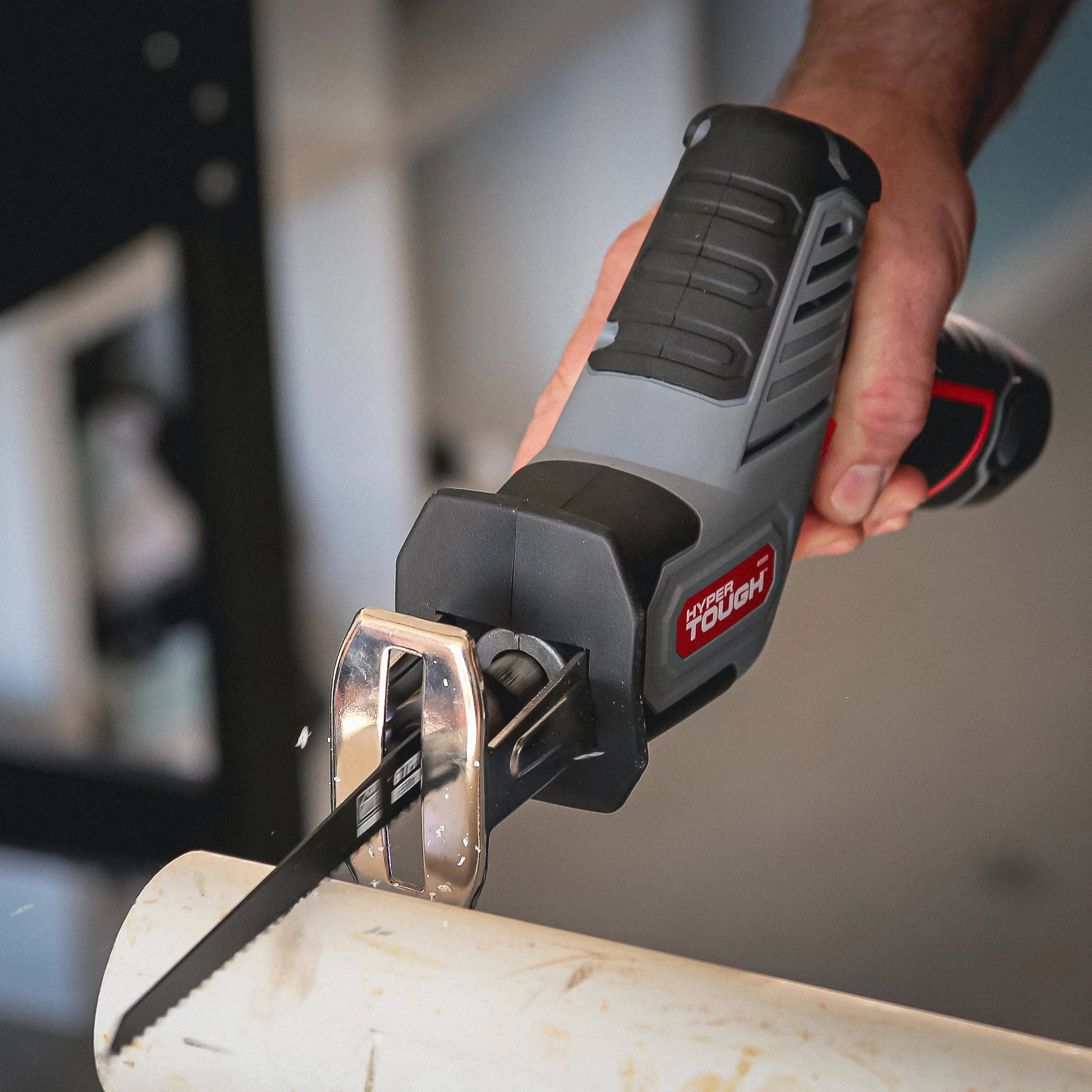 Hyper Tough 12V Max Lithium-Ion Compact Reciprocating Saw with 1.5Ah Battery and Charger, 80005 - Inhomebuy