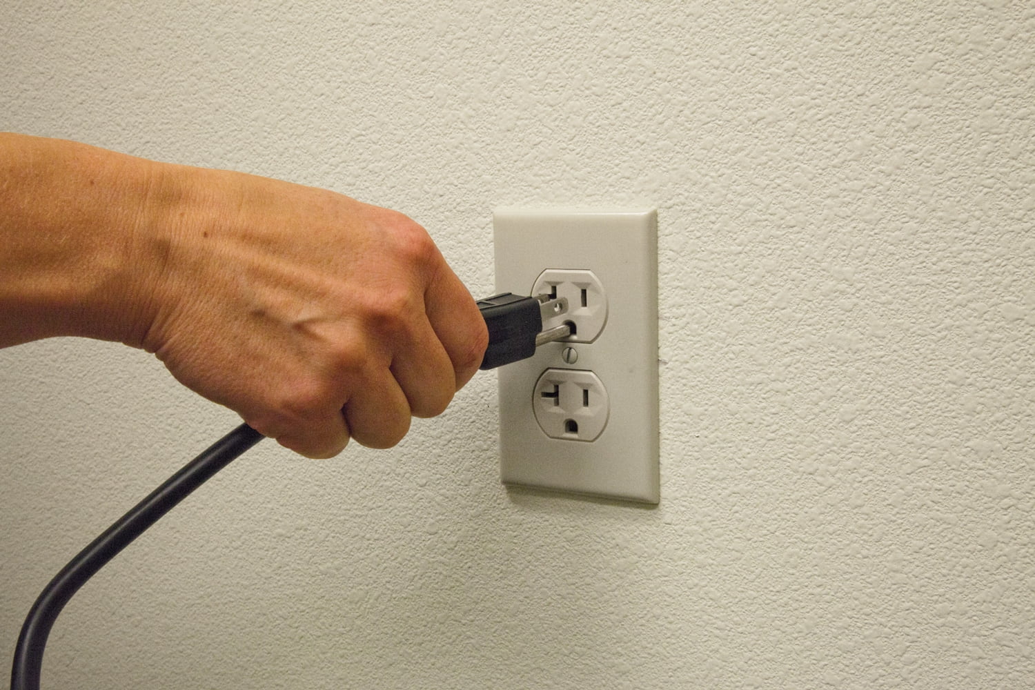 Hyper Tough 120 Volt Tire and Multipurpose Inflator - Inhomebuy