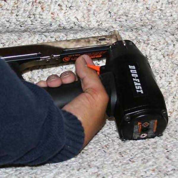 Duo-Fast 1013292 Wide Crown Fine Wire Stapler - Inhomebuy