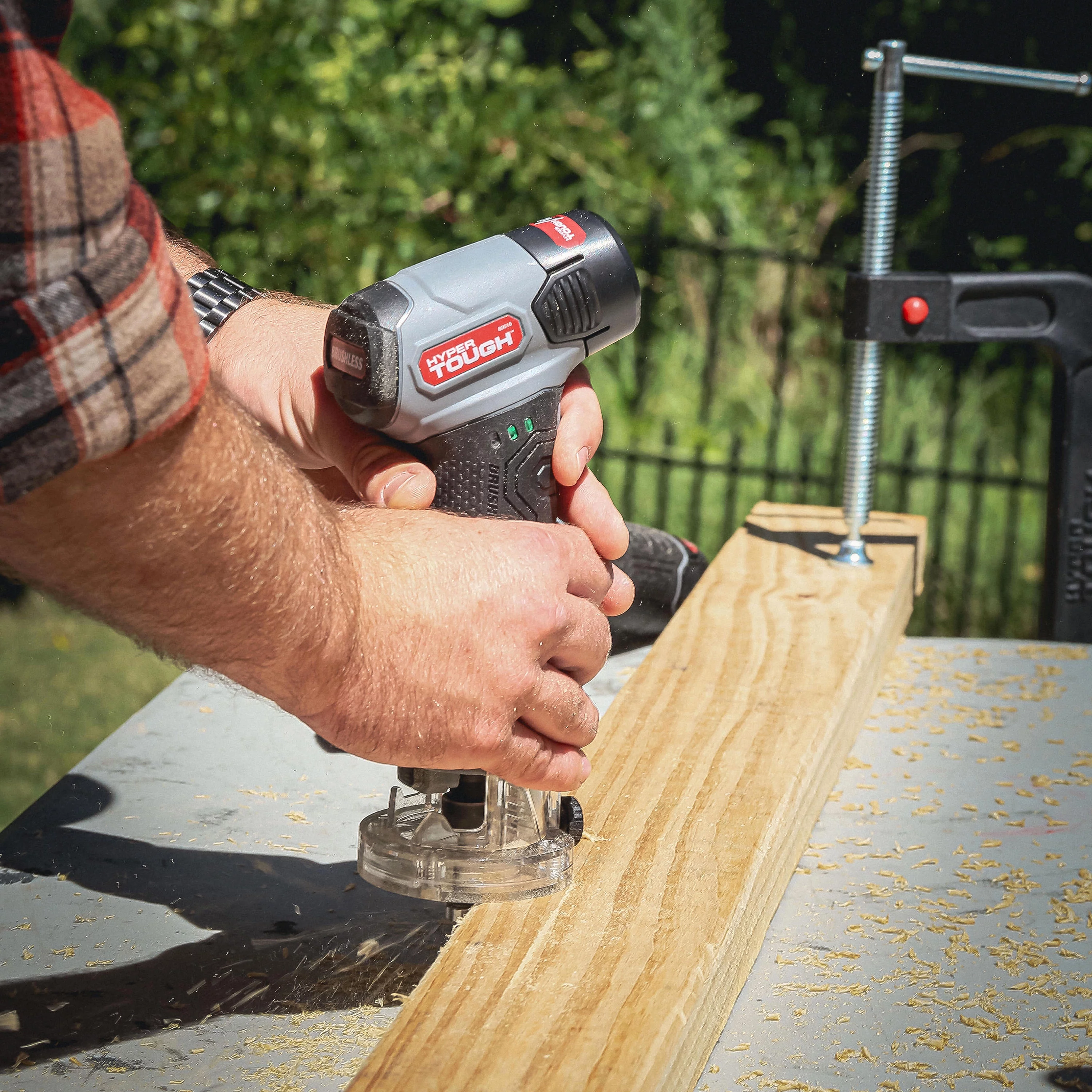 Hyper Tough 12V Max Lithium-Ion Brushless Palm Edge Router with 1.5Ah Battery and Charger, 80016 - Inhomebuy