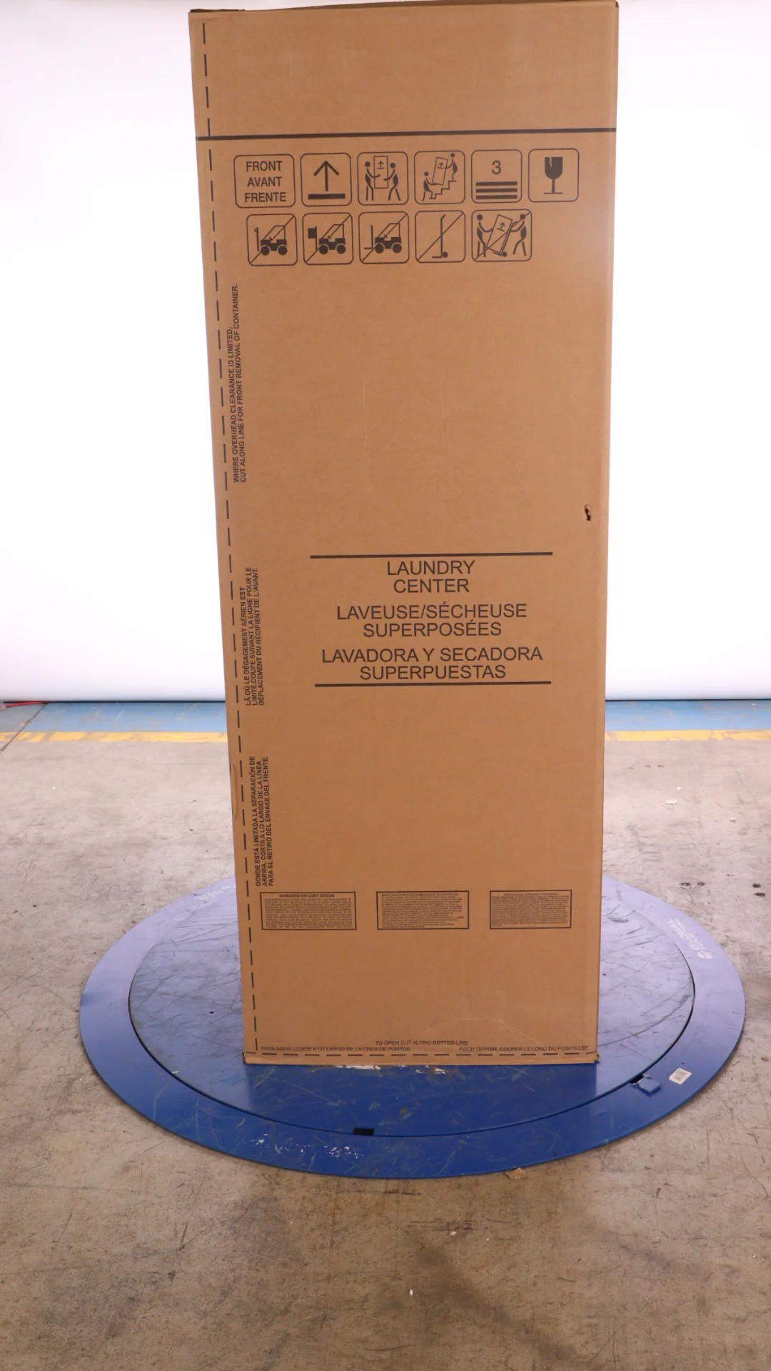 FRIGIDAIRE 27 IN. WHITE ELECTRIC 4.5 CU. FT. IEC WASHER AND 5.5 CU. FT. DRYER LAUNDRY CENTRE - FLCE7 - Inhomebuy