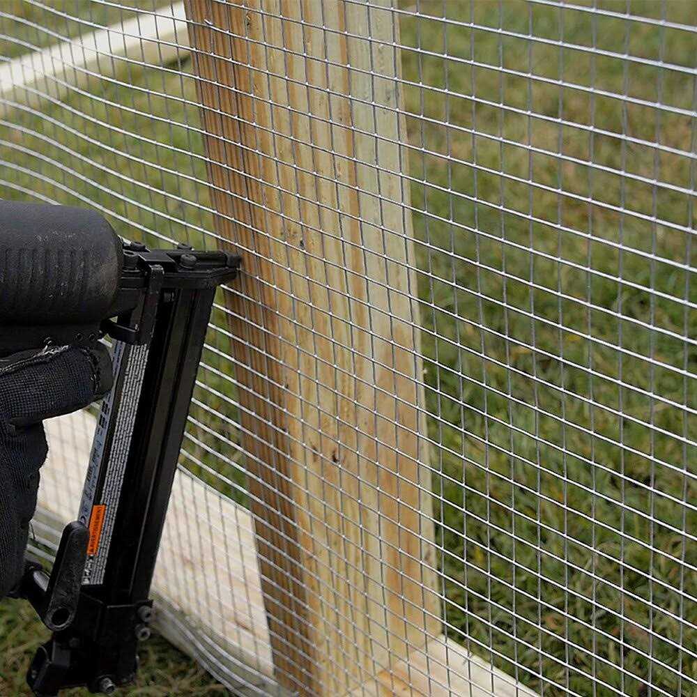 YARDGARD 309222A Galvanized Welded Wire Fence - Inhomebuy