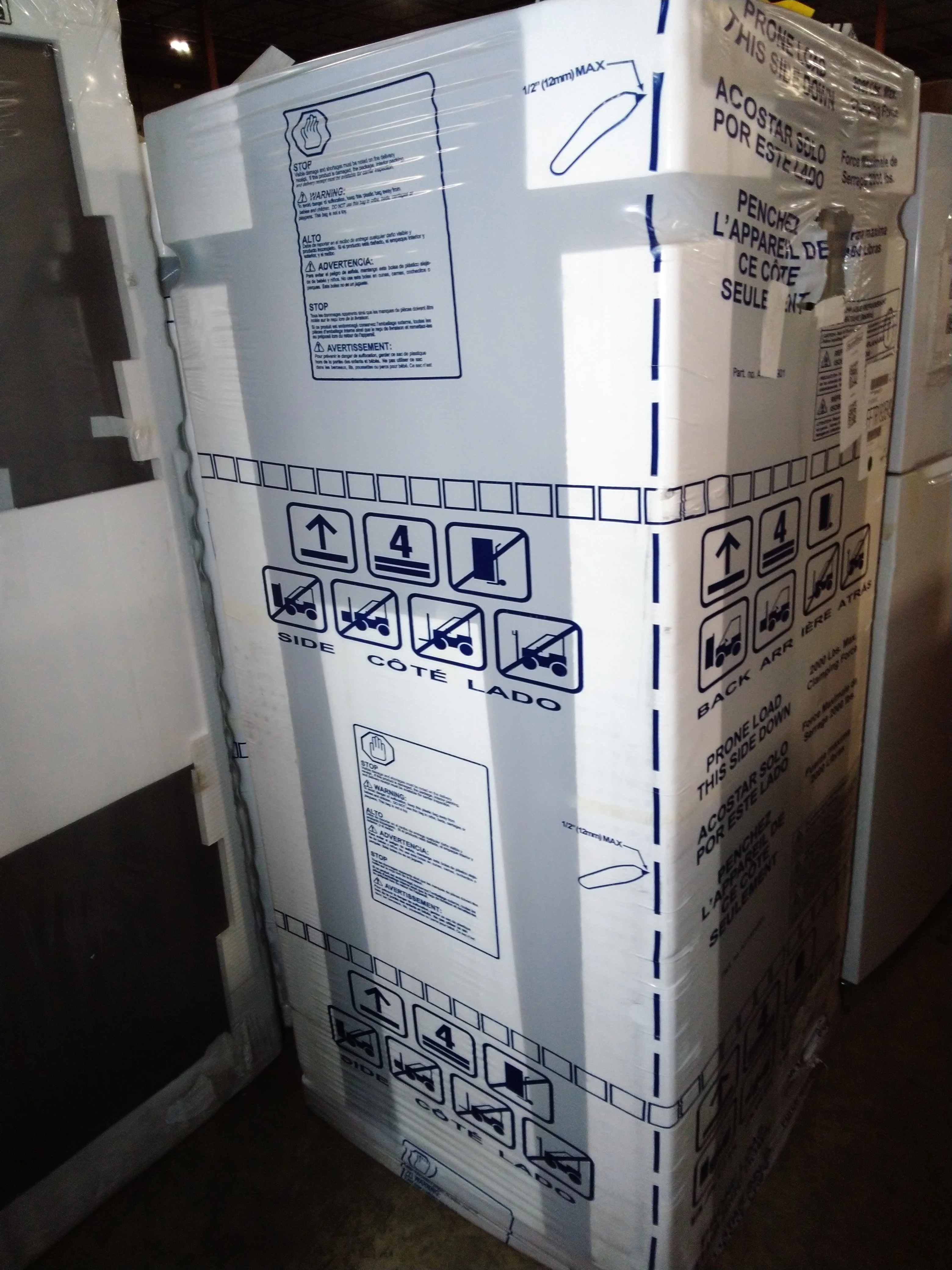 Frigidaire 30in. 18.3 cu. ft. Stainless Steel Top Freezer Refrigerator - FFTR1835VS - Inhomebuy