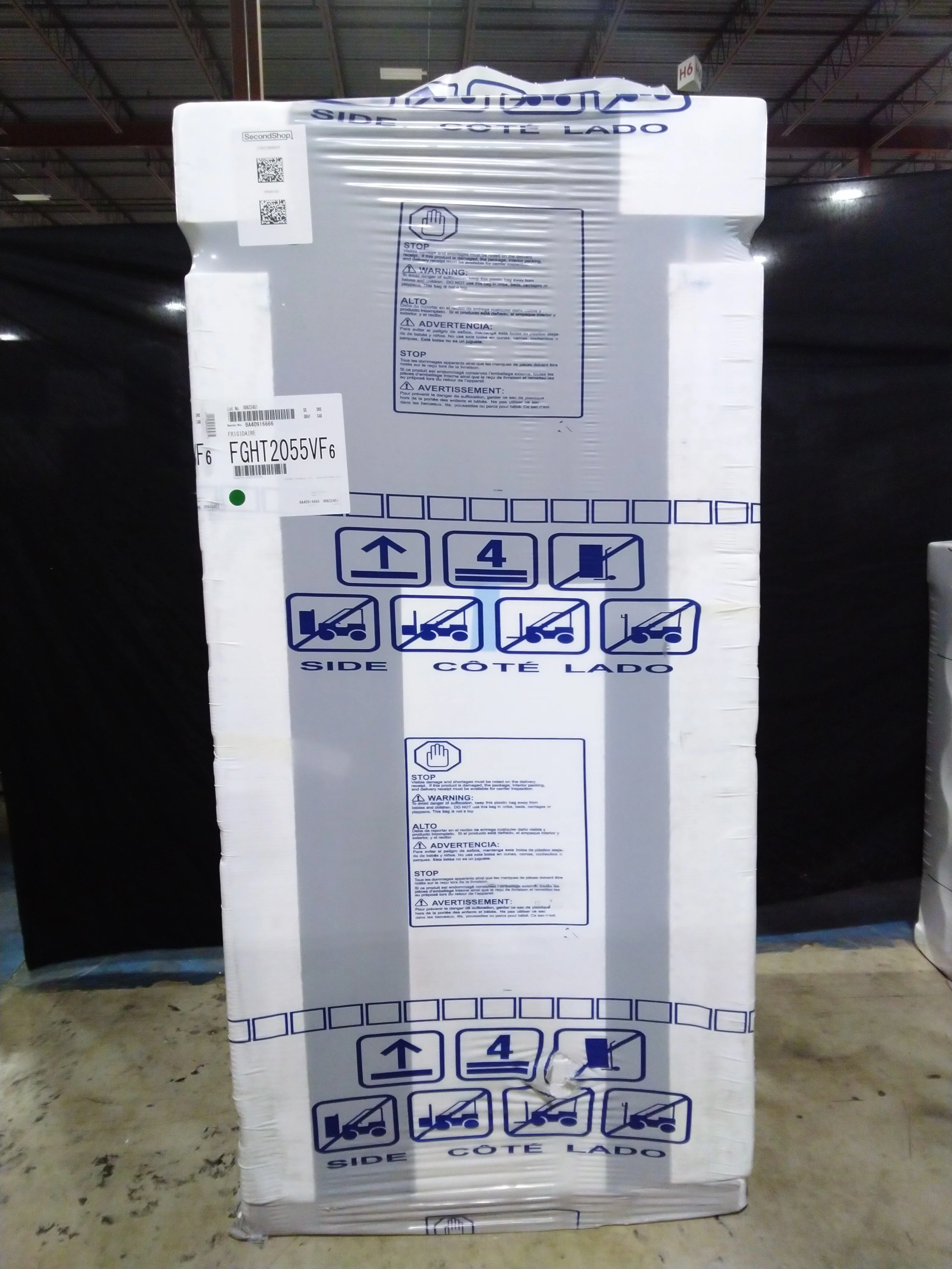 FRIGIDAIRE GALLERY 30 IN. 20.0 CU. FT. STAINLESS STEEL TOP FREEZER REFRIGERATOR - FGHT2055VF - Inhomebuy