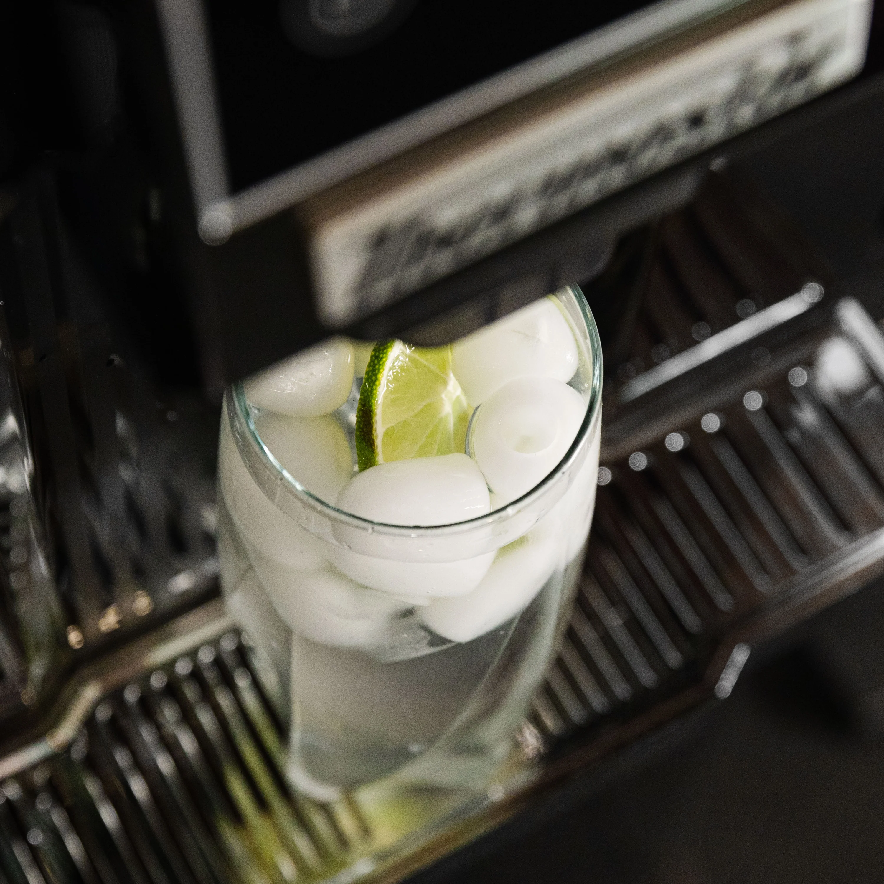 Thermostar Water and Ice Dispenser - Inhomebuy