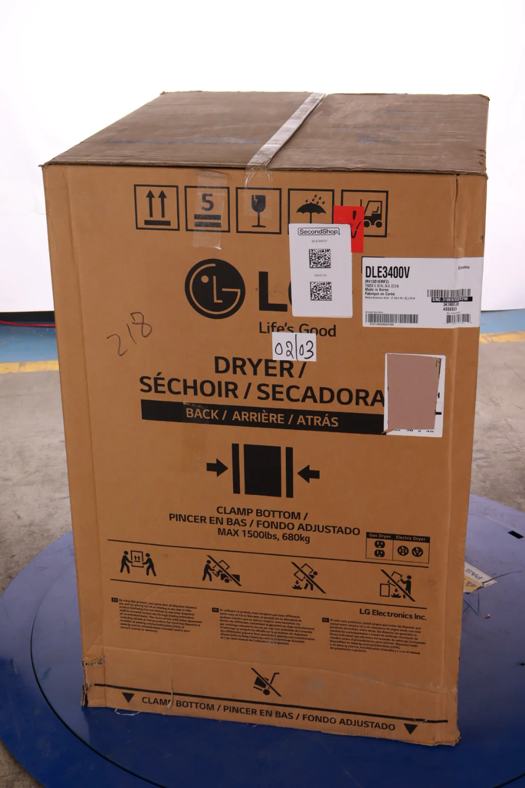 LG 7.4 CU. FT. GRAPHITE STEEL ULTRA LARGE CAPACITY ELECTRIC DRYER WITH SMARTDIAGNOSIS - DLE3400V - Inhomebuy