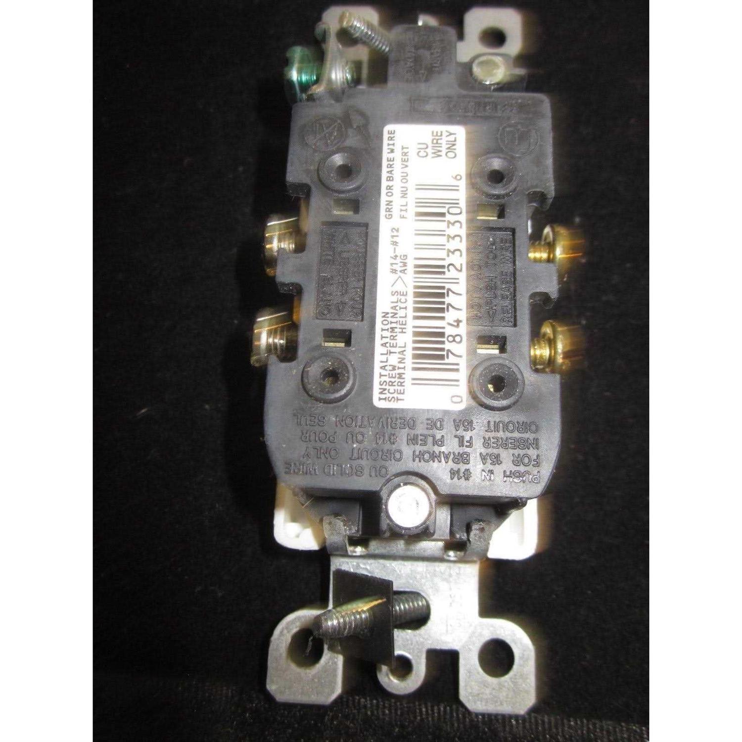 Leviton 515PV-LIT 3 Wire Lighted Plug - Inhomebuy