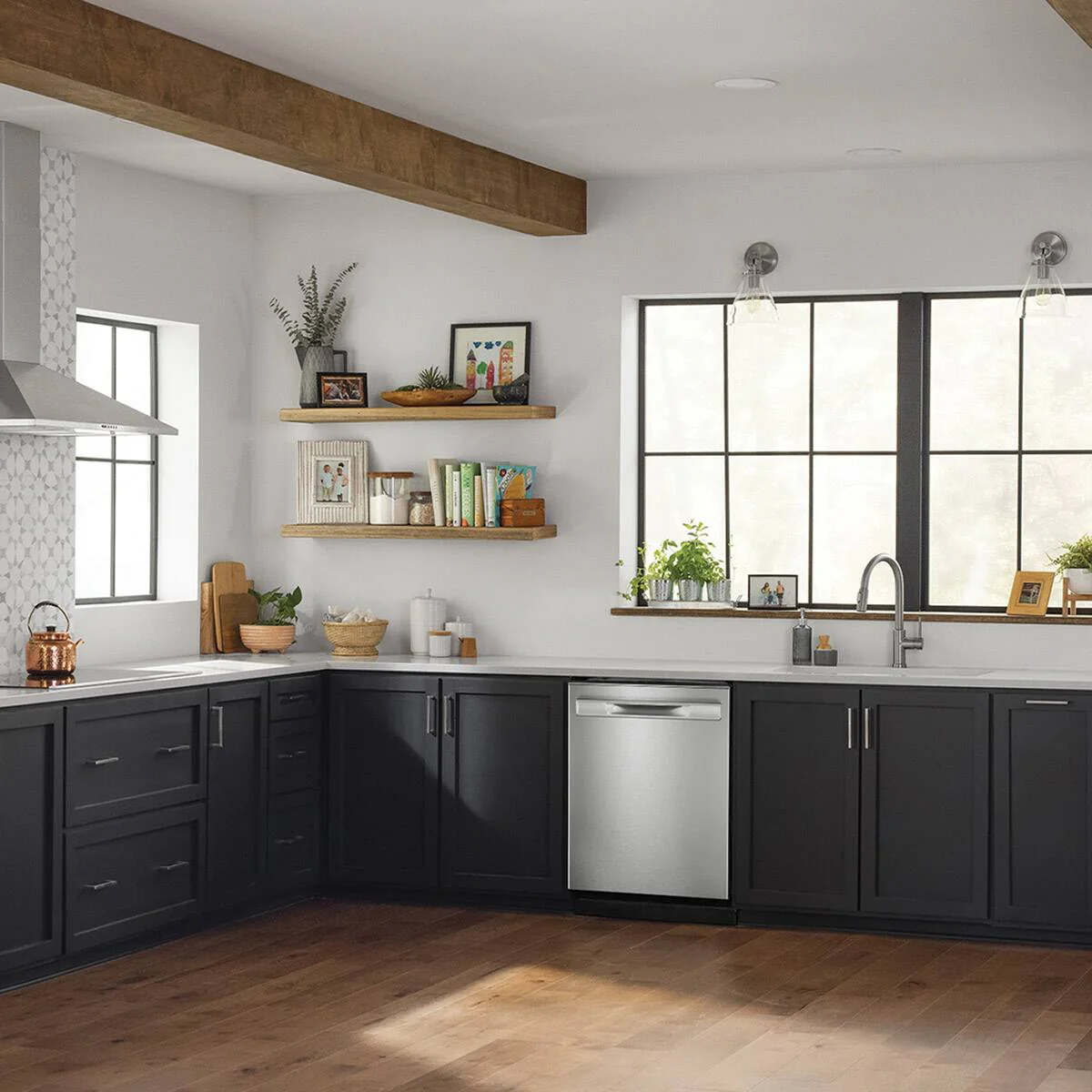 FRIGIDAIRE GALLERY 24 IN. STAINLESS STEEL BUILT-IN DISHWASHER WITH CLEANBOOST TECHNOLOGY - GDSP4715A - Inhomebuy